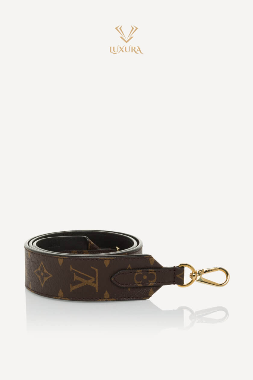<strong> LOUIS VUITTON</strong><br><div style="margin-top:10px; font-size:16px;">Bandouliere Monogram</div><br>