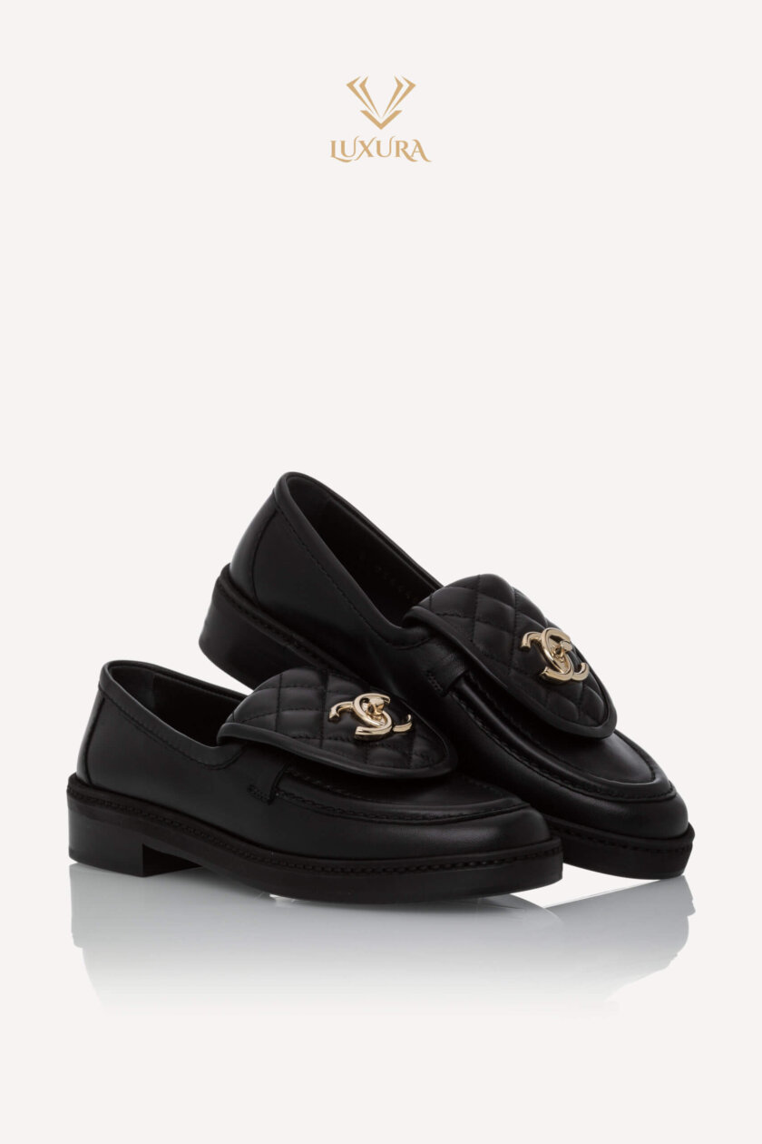 Vinerea Exclusiva | CHANEL Black Leather Turnlock Loafers 35