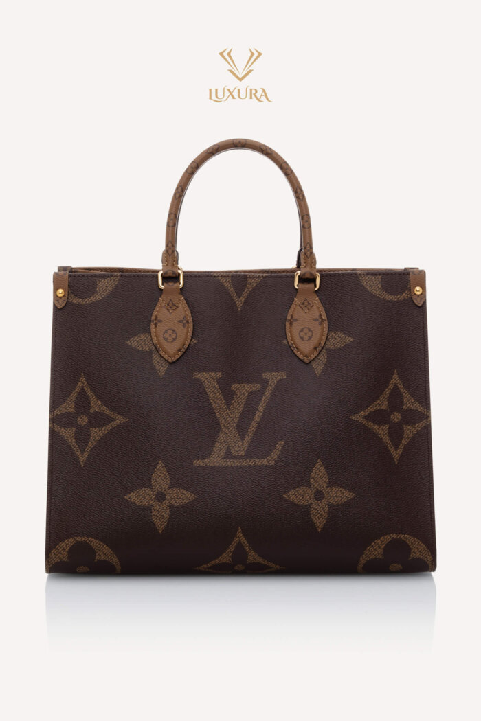 <span style="font-size: 10px;letter-spacing: .15em"> BEST DEAL</span><br><strong> LOUIS VUITTON </strong><br><div style="margin-top:10px;font-size:16px"> On The Go GM Bag Monogram Canvas M45320 </div><br>
