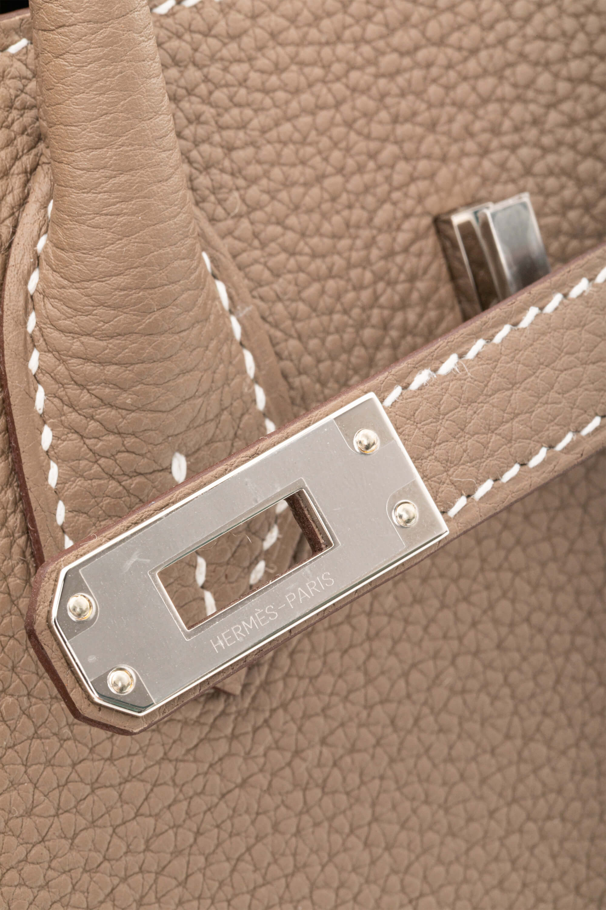 <span style="font-size: 10px;letter-spacing: .15em">HARD TO FIND</span><br> <strong>HERMES</strong><br> <div style="margin-top:10px;font-size:16px">Birkin 25 Etoupe Togo Palladium Hardware</div><br> - Image 26