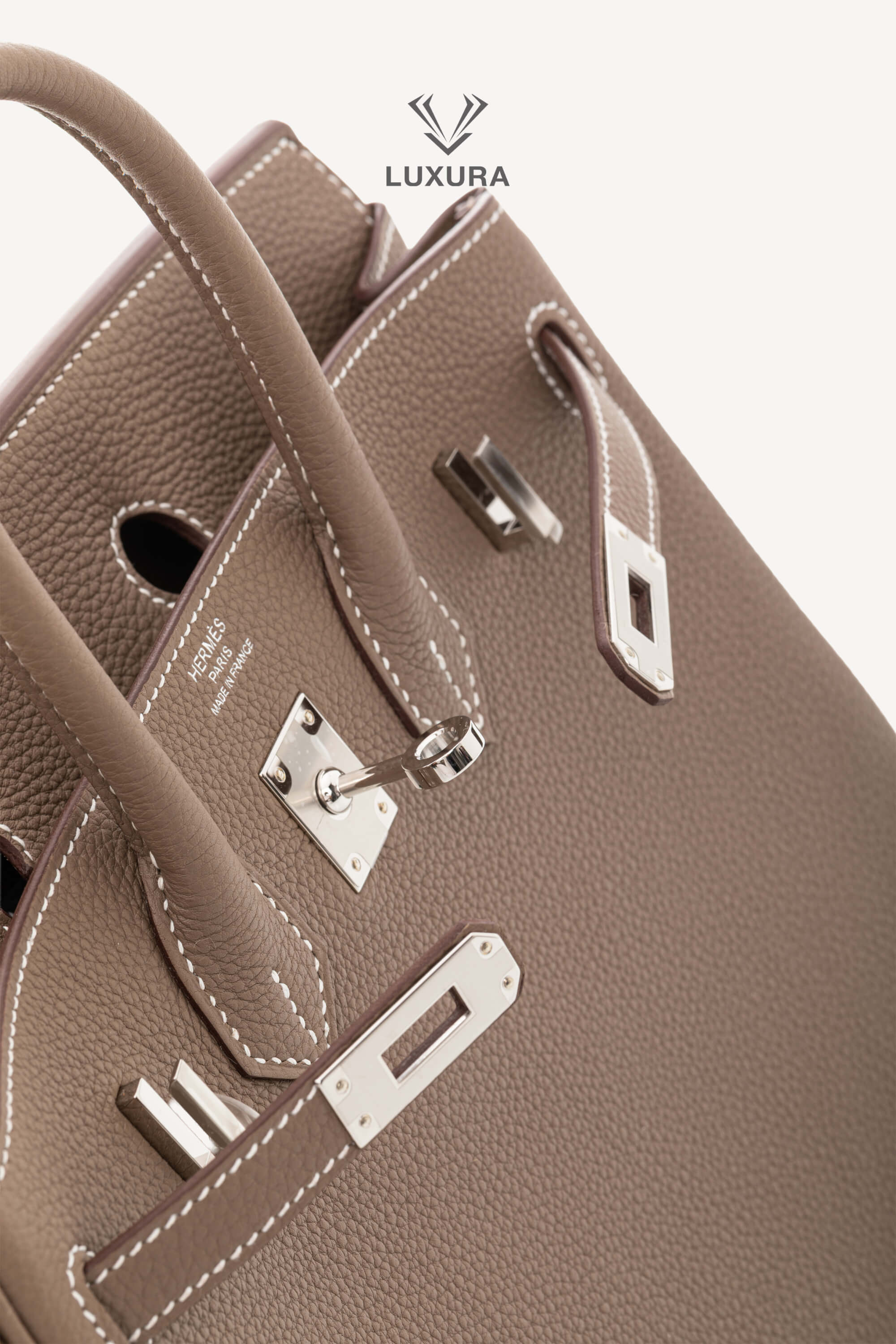 <span style="font-size: 10px;letter-spacing: .15em">HARD TO FIND</span><br> <strong>HERMES</strong><br> <div style="margin-top:10px;font-size:16px">Birkin 25 Etoupe Togo Palladium Hardware</div><br> - Image 13
