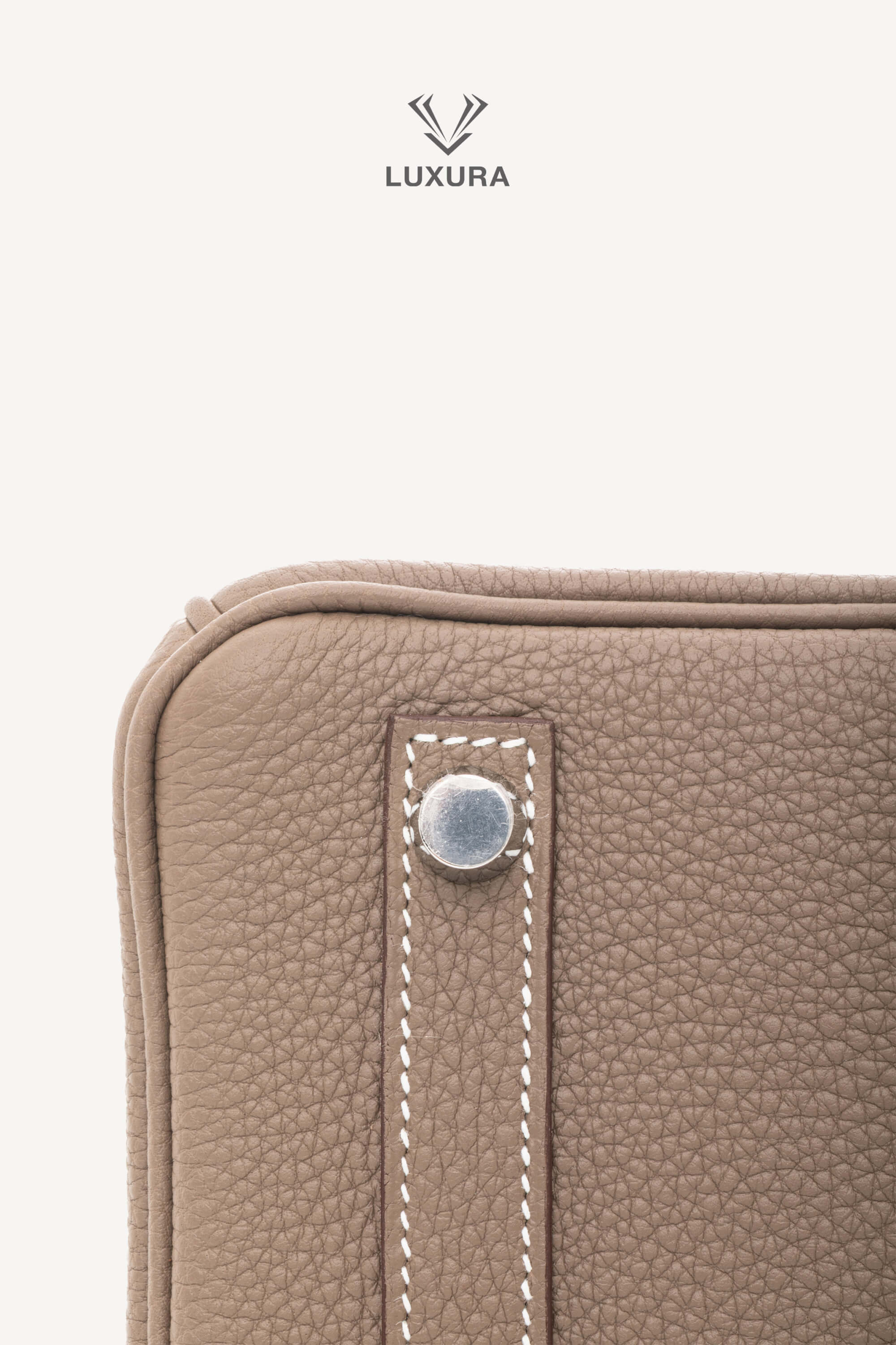 <span style="font-size: 10px;letter-spacing: .15em">HARD TO FIND</span><br> <strong>HERMES</strong><br> <div style="margin-top:10px;font-size:16px">Birkin 25 Etoupe Togo Palladium Hardware</div><br> - Image 37