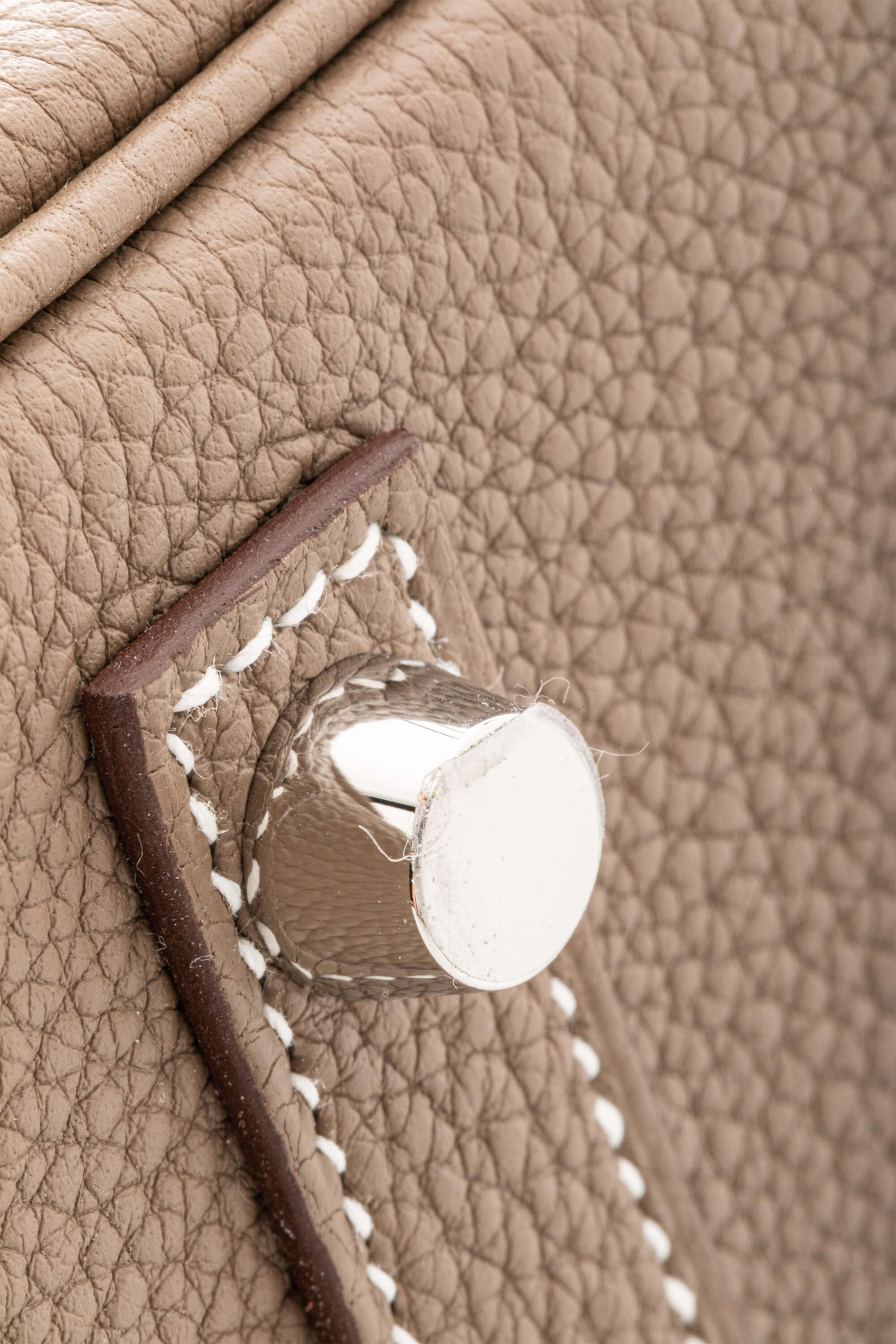 <span style="font-size: 10px;letter-spacing: .15em">HARD TO FIND</span><br> <strong>HERMES</strong><br> <div style="margin-top:10px;font-size:16px">Birkin 25 Etoupe Togo Palladium Hardware</div><br> - Image 24