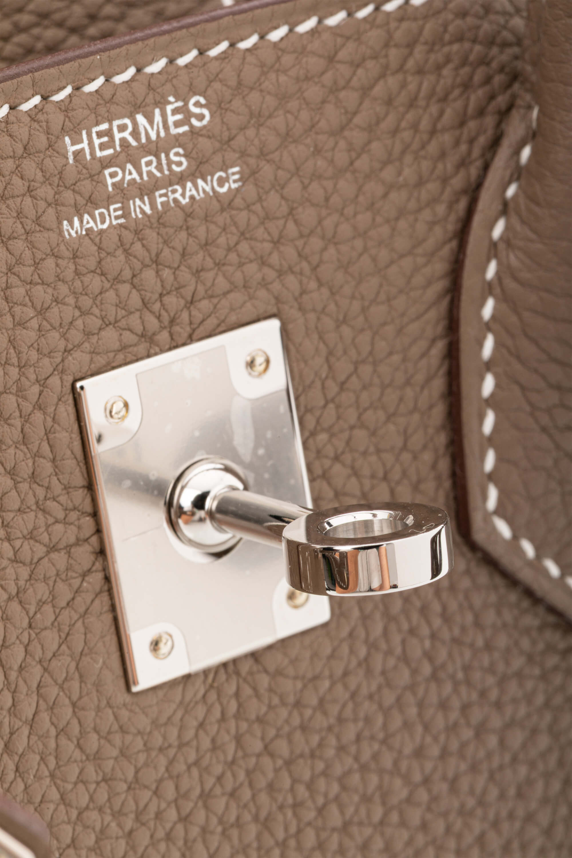 <span style="font-size: 10px;letter-spacing: .15em">HARD TO FIND</span><br> <strong>HERMES</strong><br> <div style="margin-top:10px;font-size:16px">Birkin 25 Etoupe Togo Palladium Hardware</div><br> - Image 19
