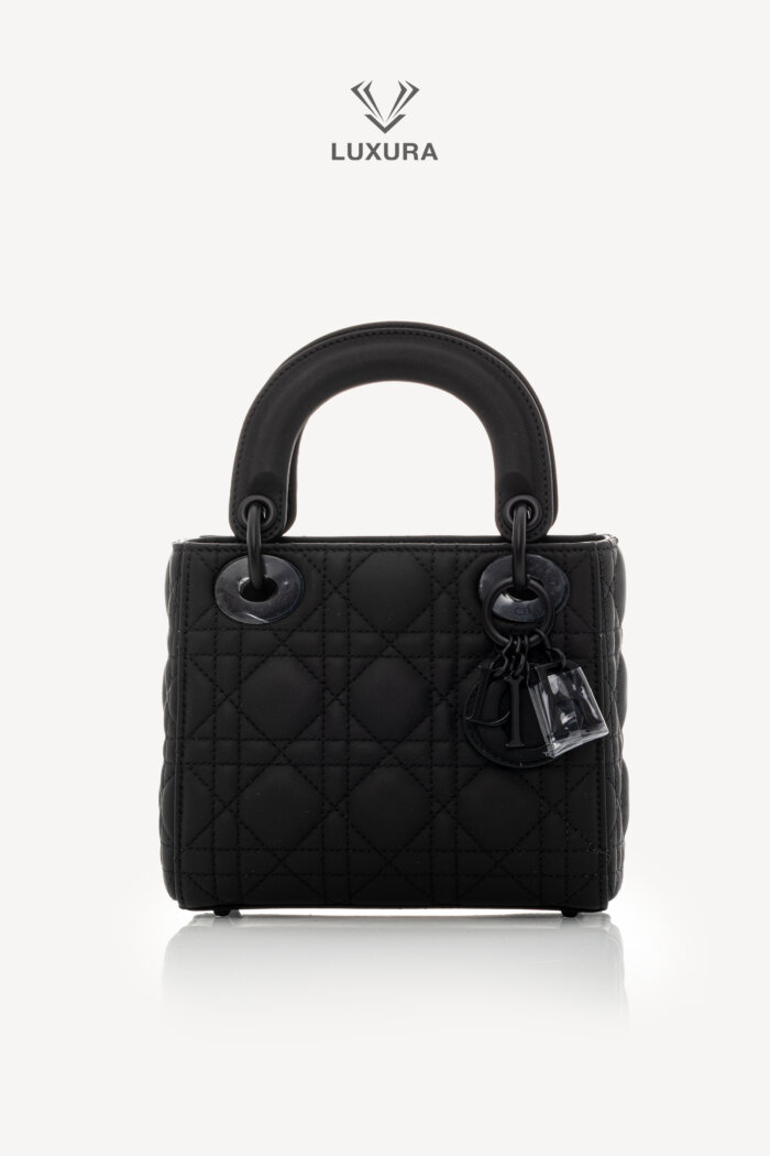<span style="font-size: 10px;letter-spacing: .15em">HARD TO FIND</span><br>            <strong>DIOR</strong><br>            <div style="margin-top:10px;font-size:16px">Mini Lady Dior Bag Black Ultramatte Cannage Calfskin</div><br>