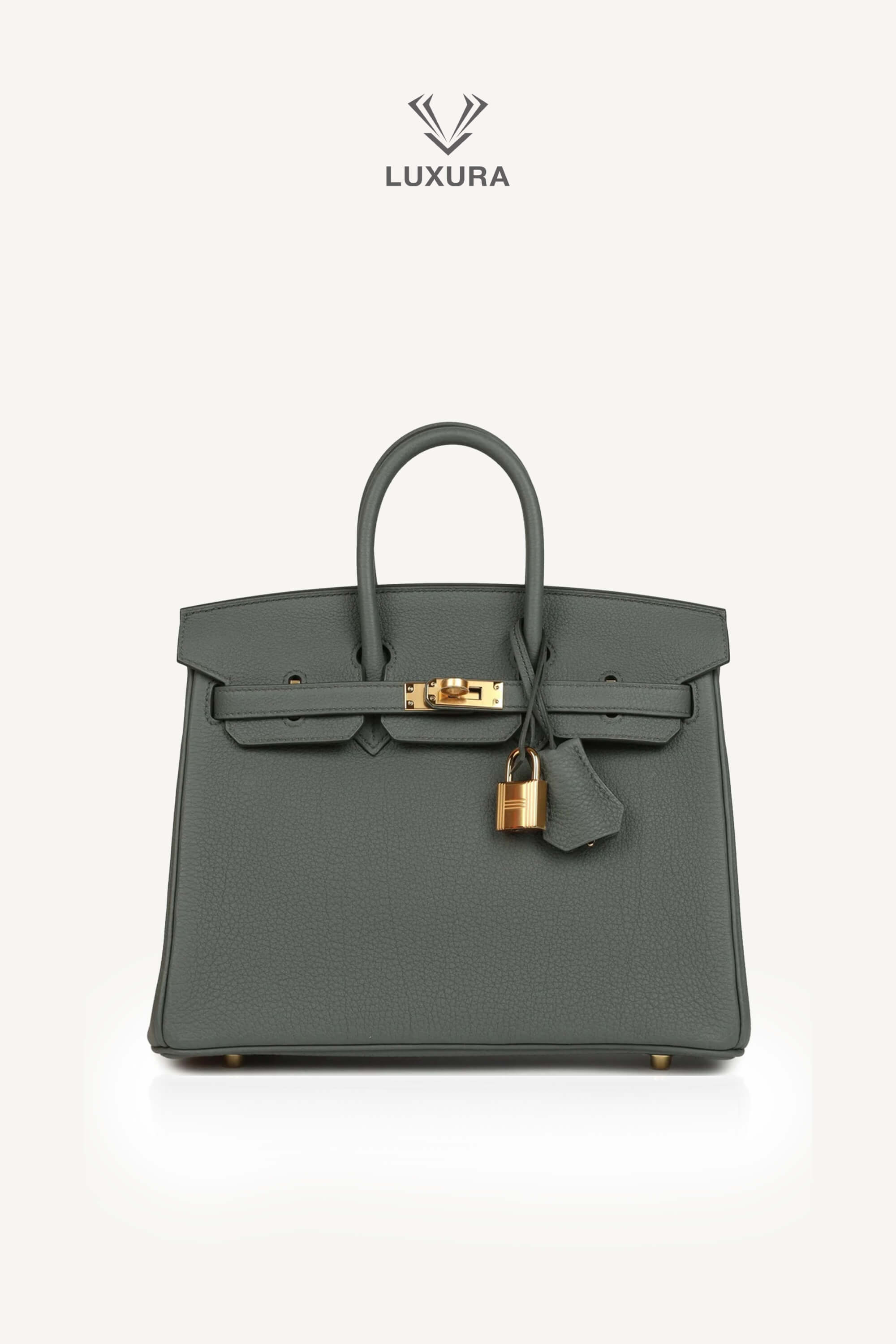 <span style="font-size: 10px;letter-spacing: .15em">HARD TO FIND</span><br> <strong>HERMES</strong><br> <div style="margin-top:10px;font-size:16px">Birkin 25 Vert Amande Togo Gold Hardware</div><br>