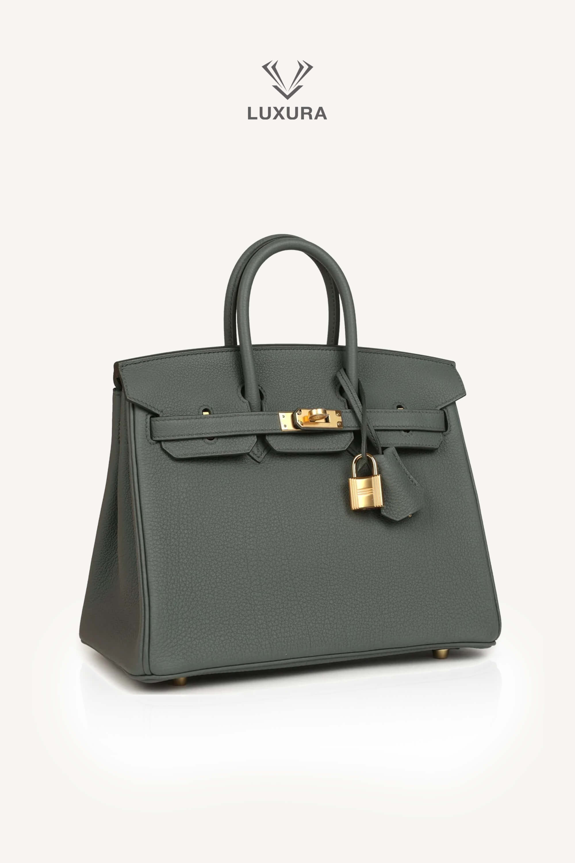 <span style="font-size: 10px;letter-spacing: .15em">HARD TO FIND</span><br> <strong>HERMES</strong><br> <div style="margin-top:10px;font-size:16px">Birkin 25 Vert Amande Togo Gold Hardware</div><br> - Image 8