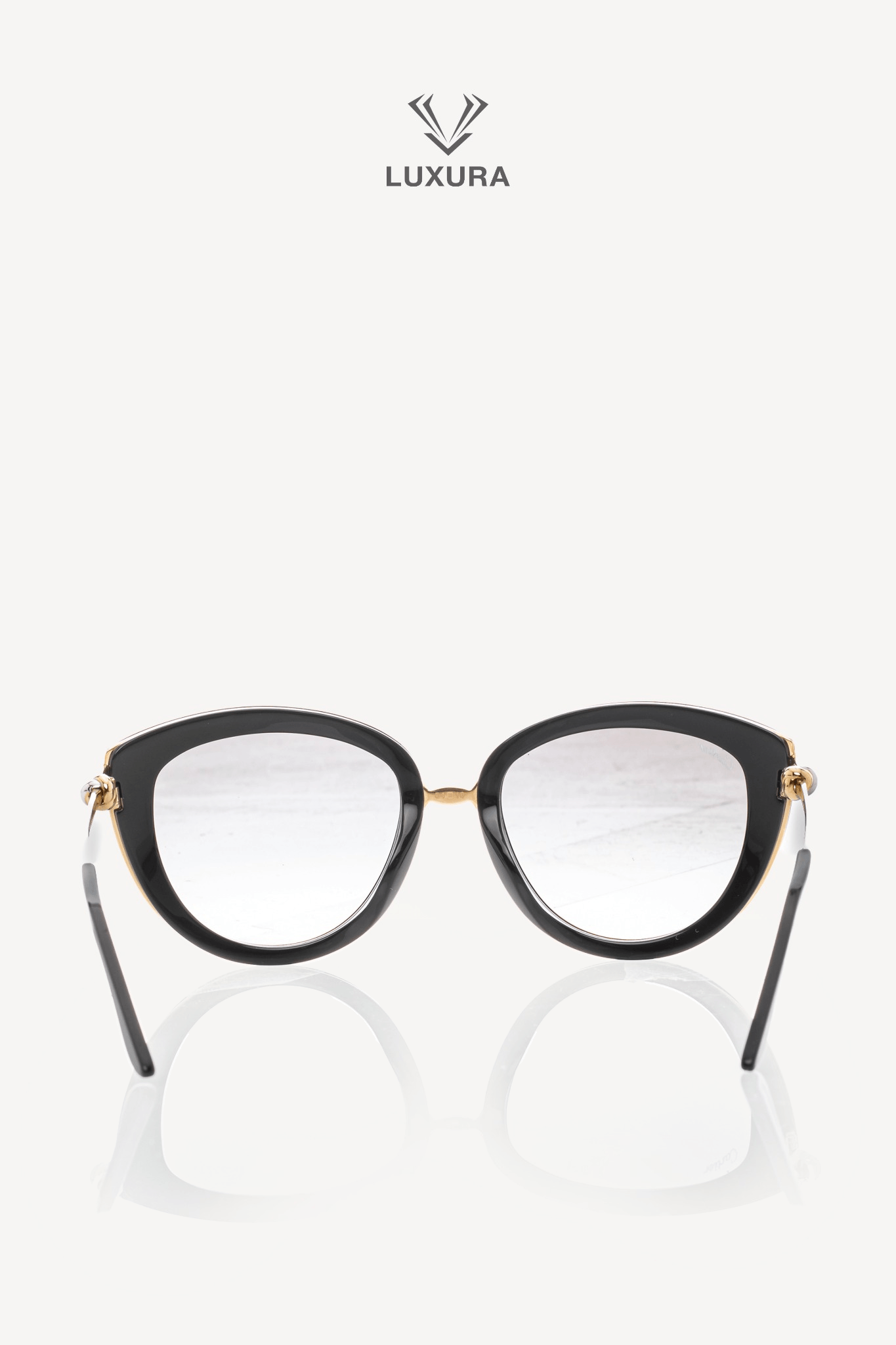 <span style="font-size: 10px;letter-spacing: .15em">BEST DEAL</span><br> <strong>CARTIER</strong><br> <div style="margin-top:10px;font-size:16px">CT0247S Trinity Cat-Eye Sunglasses Acetate-Gold Tone Metal</div><br> - Image 7