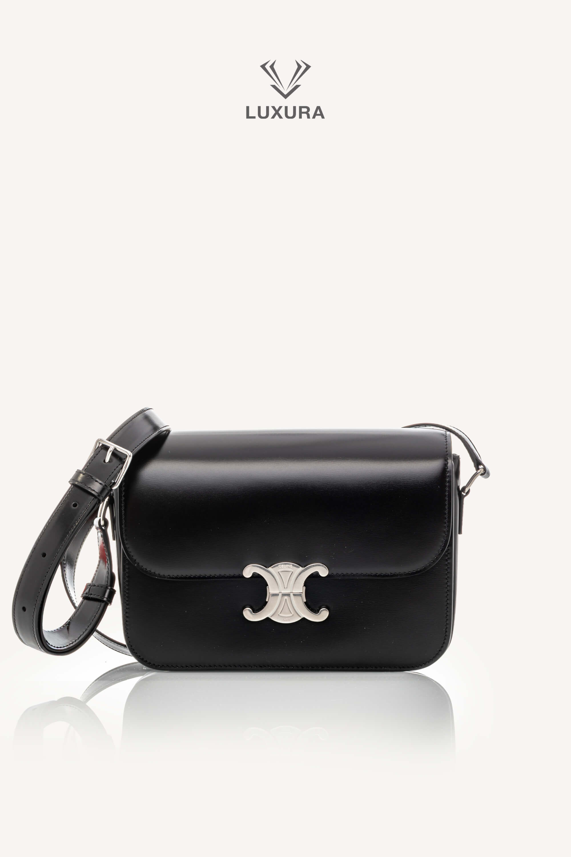 <span style="font-size: 10px;letter-spacing: .15em">BEST DEAL</span><br> <strong>CELINE</strong><br> <div style="margin-top:10px;font-size:16px">Classique Triomphe Bag In Shiny Calfskin Black</div><br>