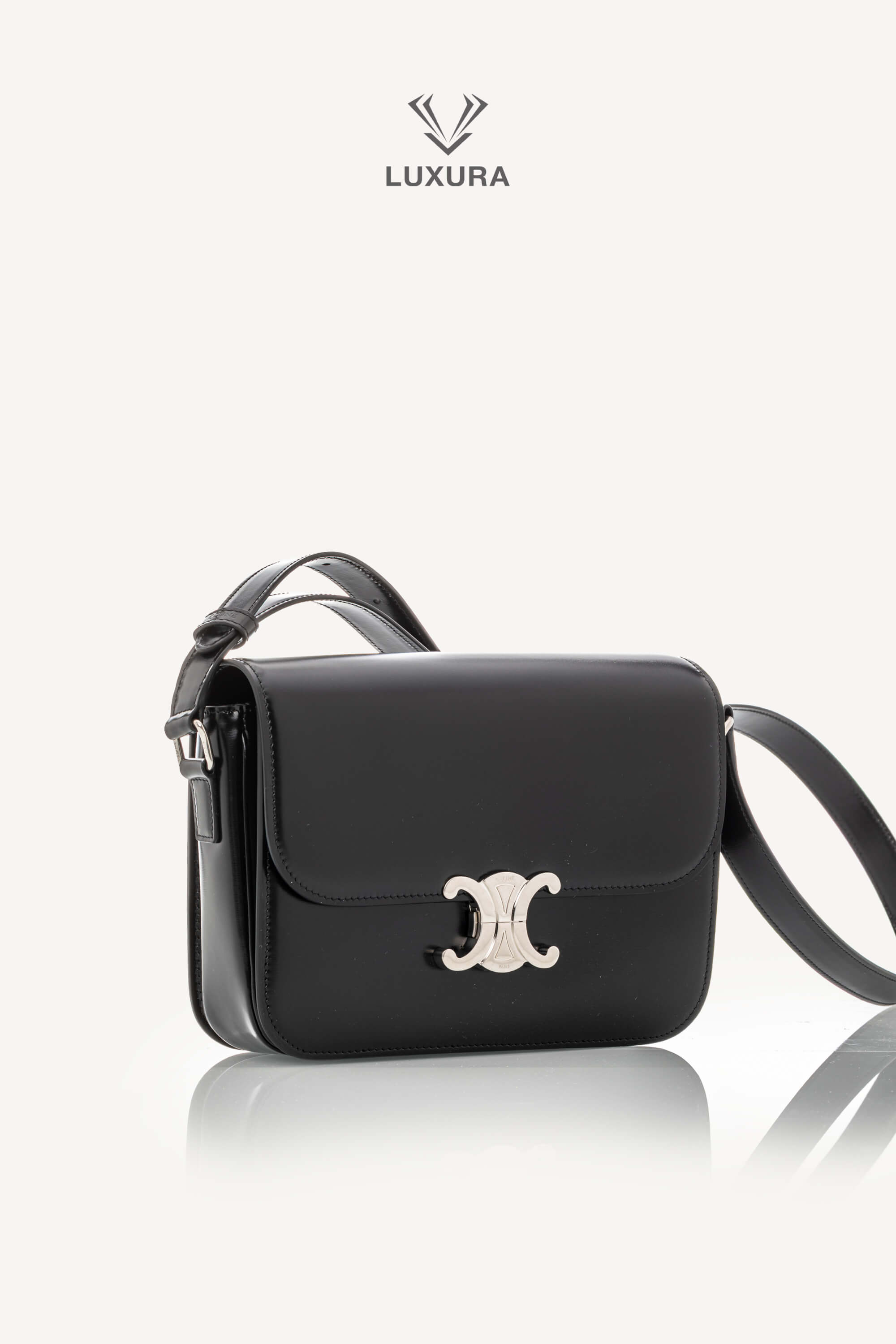 <span style="font-size: 10px;letter-spacing: .15em">BEST DEAL</span><br> <strong>CELINE</strong><br> <div style="margin-top:10px;font-size:16px">Classique Triomphe Bag In Shiny Calfskin Black</div><br> - Image 3