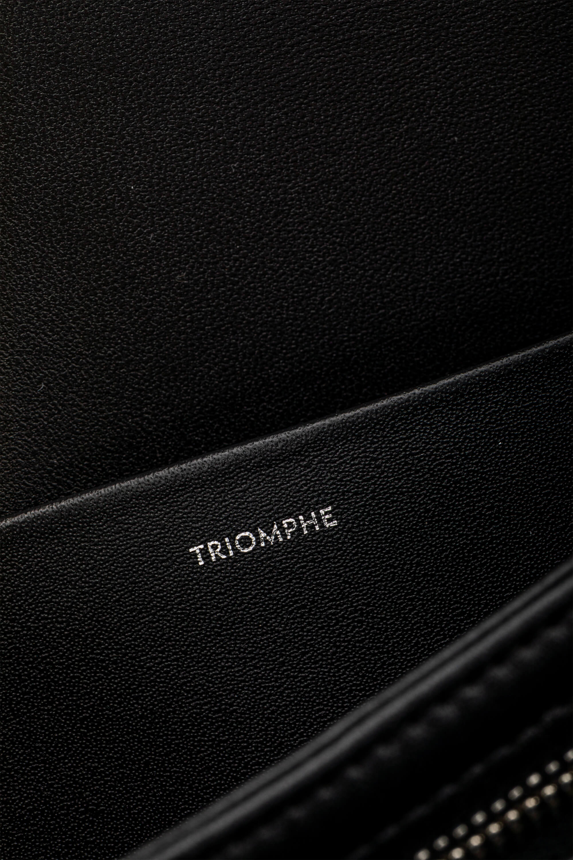 <span style="font-size: 10px;letter-spacing: .15em">BEST DEAL</span><br> <strong>CELINE</strong><br> <div style="margin-top:10px;font-size:16px">Classique Triomphe Bag In Shiny Calfskin Black</div><br> - Image 20