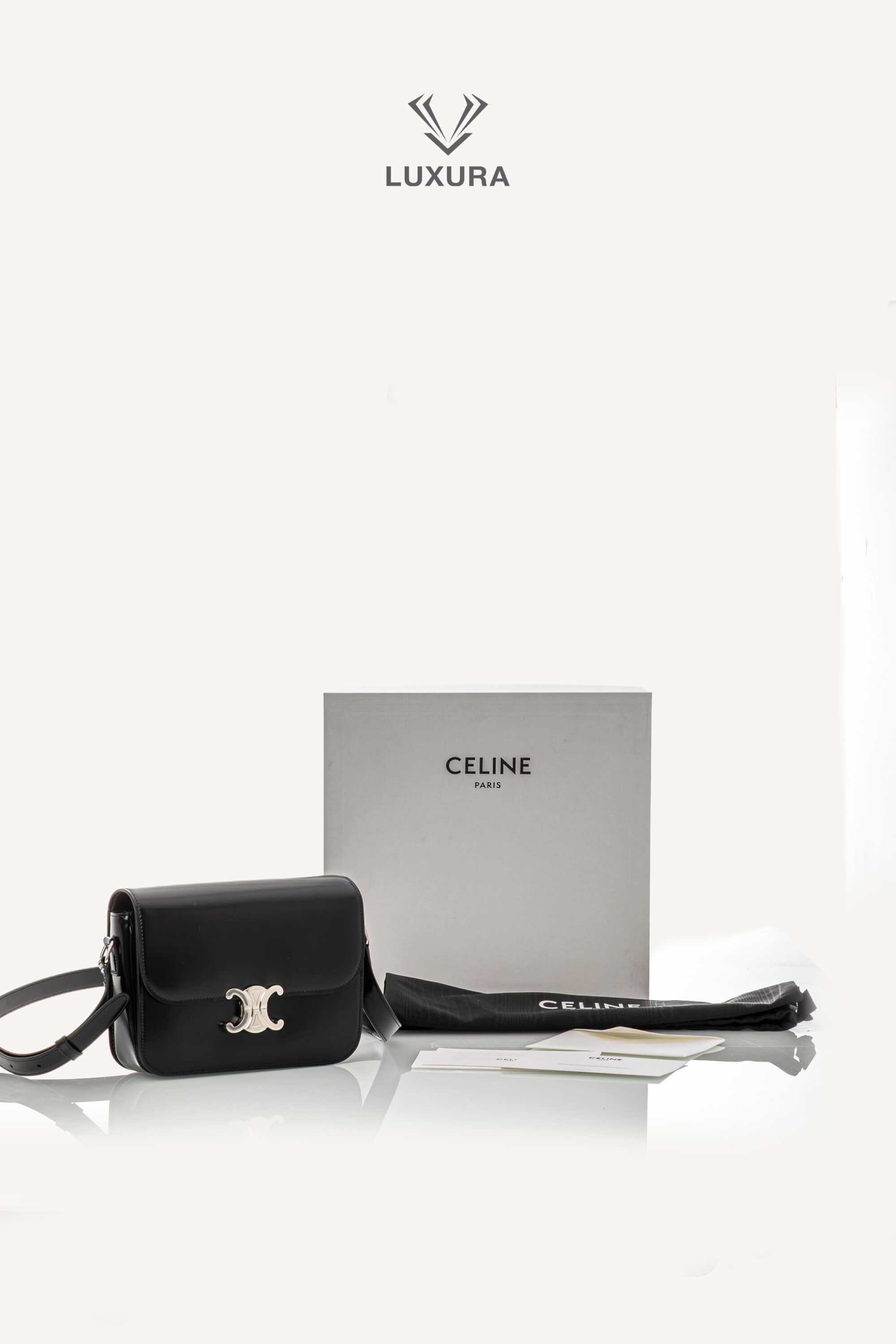<span style="font-size: 10px;letter-spacing: .15em">BEST DEAL</span><br> <strong>CELINE</strong><br> <div style="margin-top:10px;font-size:16px">Classique Triomphe Bag In Shiny Calfskin Black</div><br> - Image 2