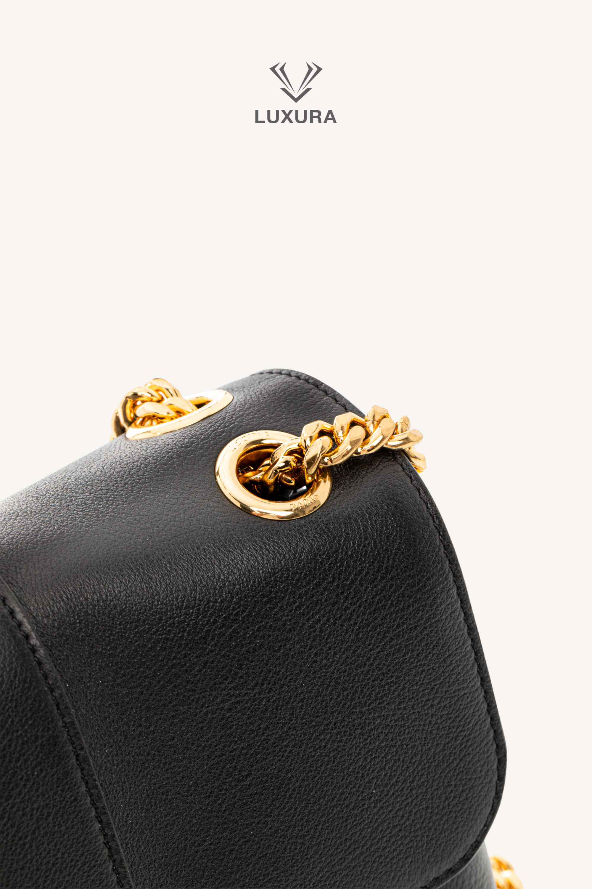 Genti de designeri pre-owned | CELINE Medium Victoire Bag in Supple Calfskin