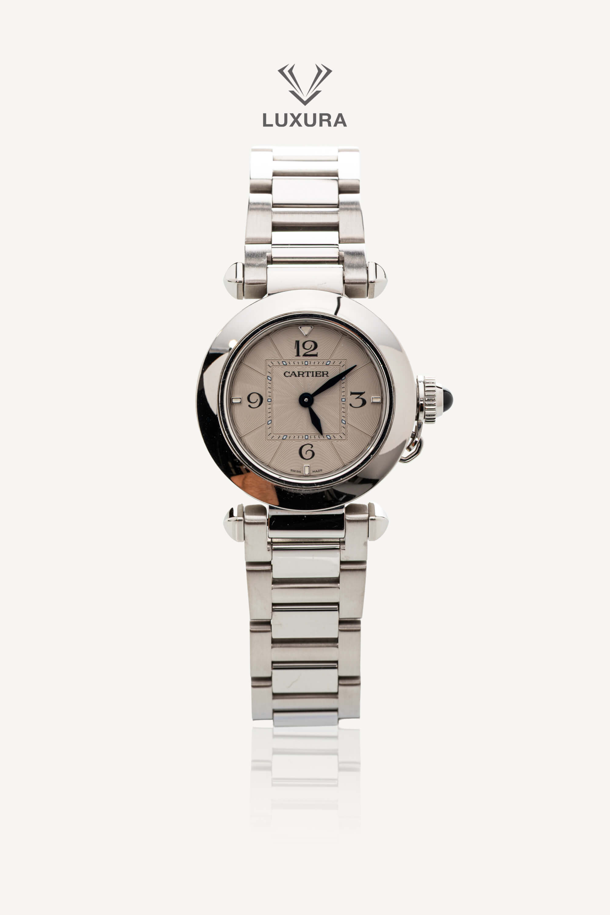 <span style="font-size: 10px; color: rgb(101, 101, 101);letter-spacing: .15em;"> IN TENDINTE</span><br><strong>CARTIER</strong><br><div style="margin-top:10px; font-size:16px;"> Pasha de Cartie-Extra Alligator Straps Stainless Steel Watch </div><br>