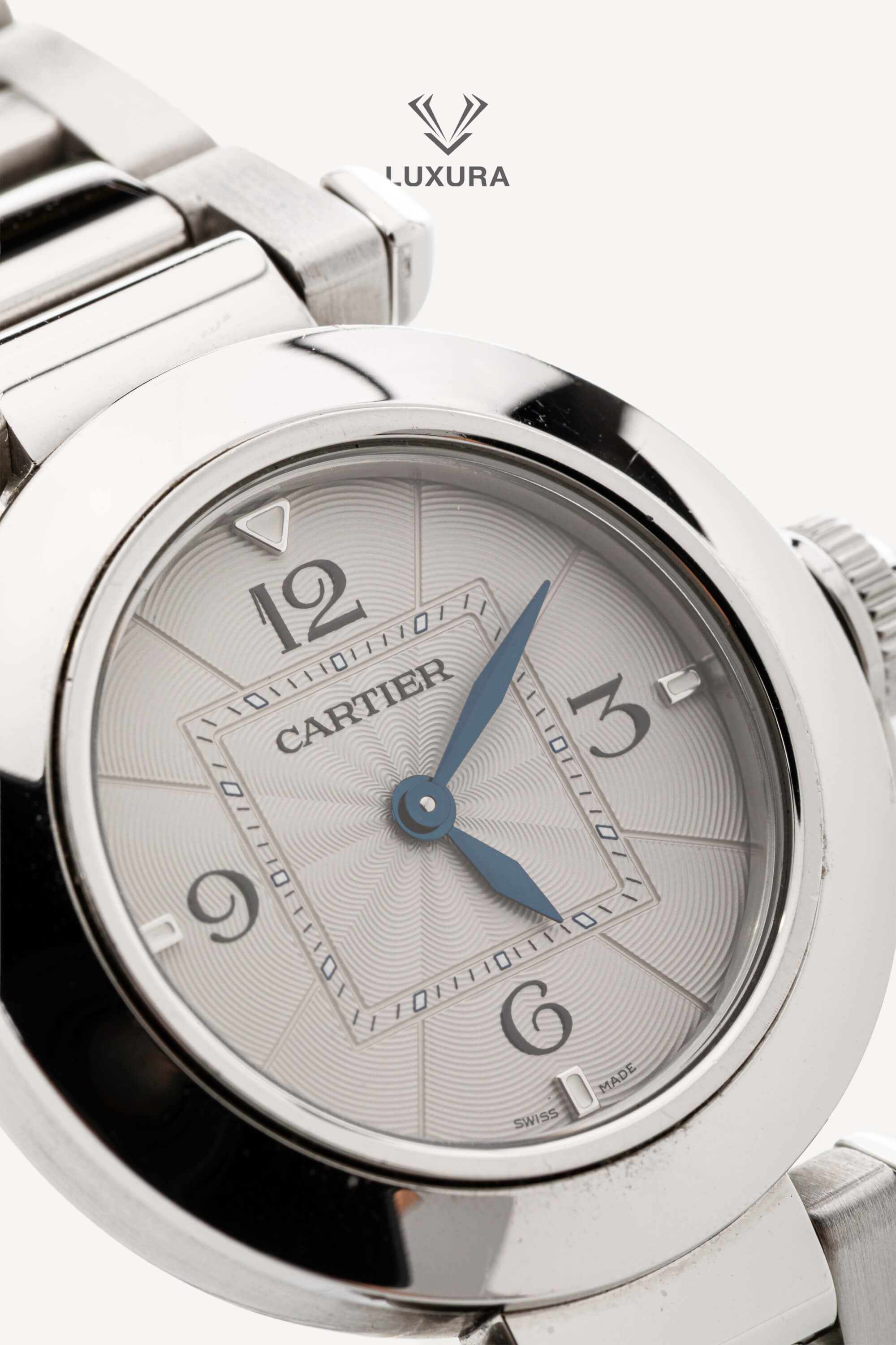 <span style="font-size: 10px; color: rgb(101, 101, 101);letter-spacing: .15em;"> IN TENDINTE</span><br><strong>CARTIER</strong><br><div style="margin-top:10px; font-size:16px;"> Pasha de Cartie-Extra Alligator Straps Stainless Steel Watch </div><br> - Image 2
