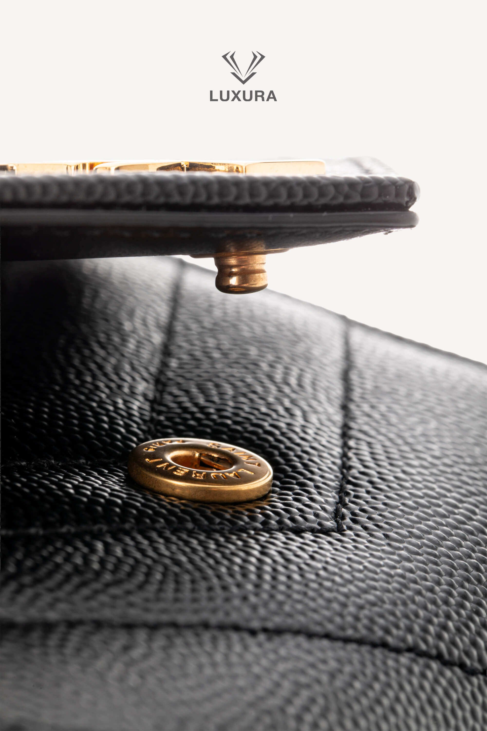 <span style="font-size: 10px;letter-spacing: .15em">BEST DEAL</span><br>            <strong>SAINT LAURENT</strong><br>            <div style="margin-top:10px;font-size:16px">Cassandre Matelasse Multi-Folder Wallet in Grain de Poudre Black Leather</div><br> - Image 11