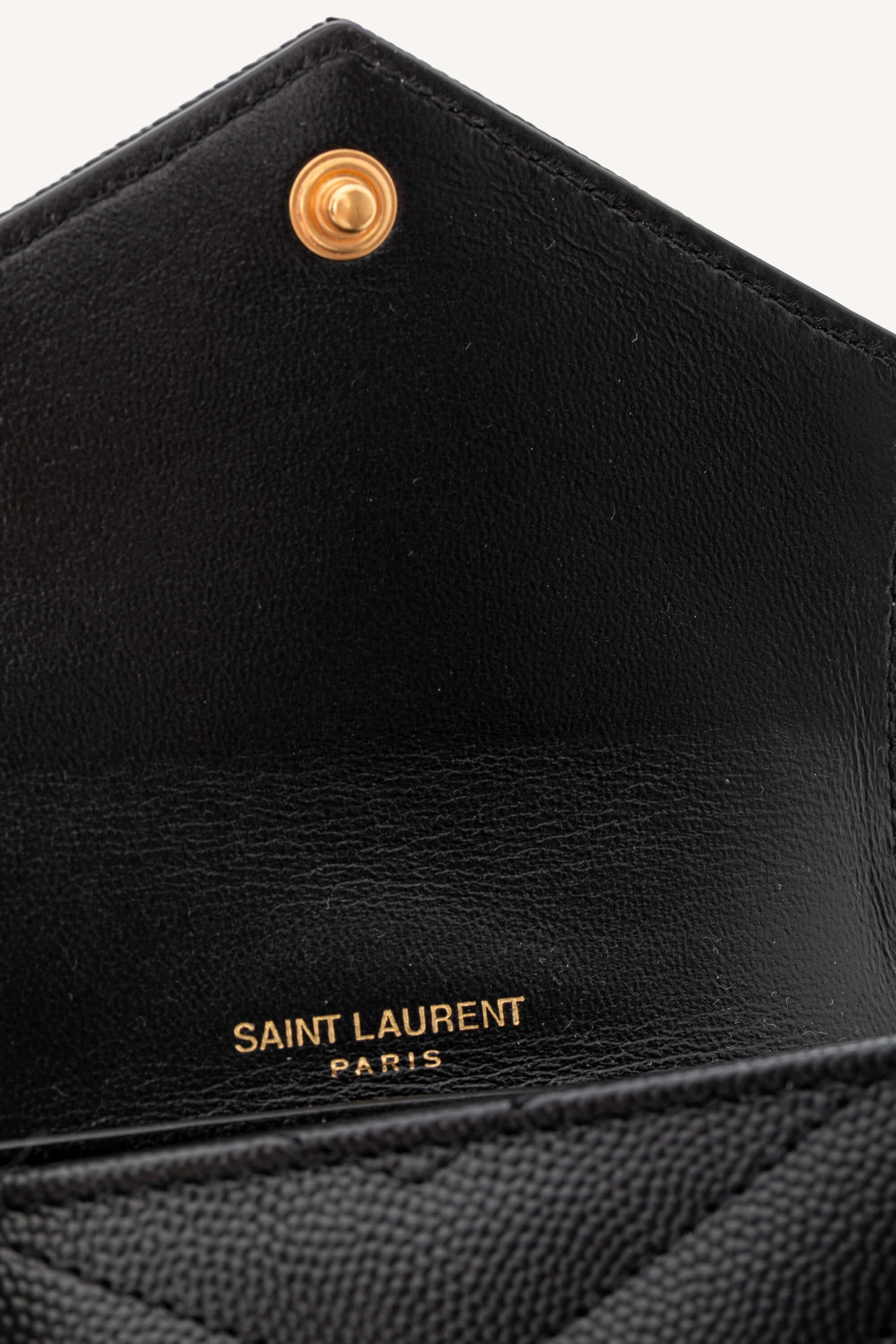 <span style="font-size: 10px;letter-spacing: .15em">BEST DEAL</span><br>            <strong>SAINT LAURENT</strong><br>            <div style="margin-top:10px;font-size:16px">Cassandre Matelasse Multi-Folder Wallet in Grain de Poudre Black Leather</div><br> - Image 14