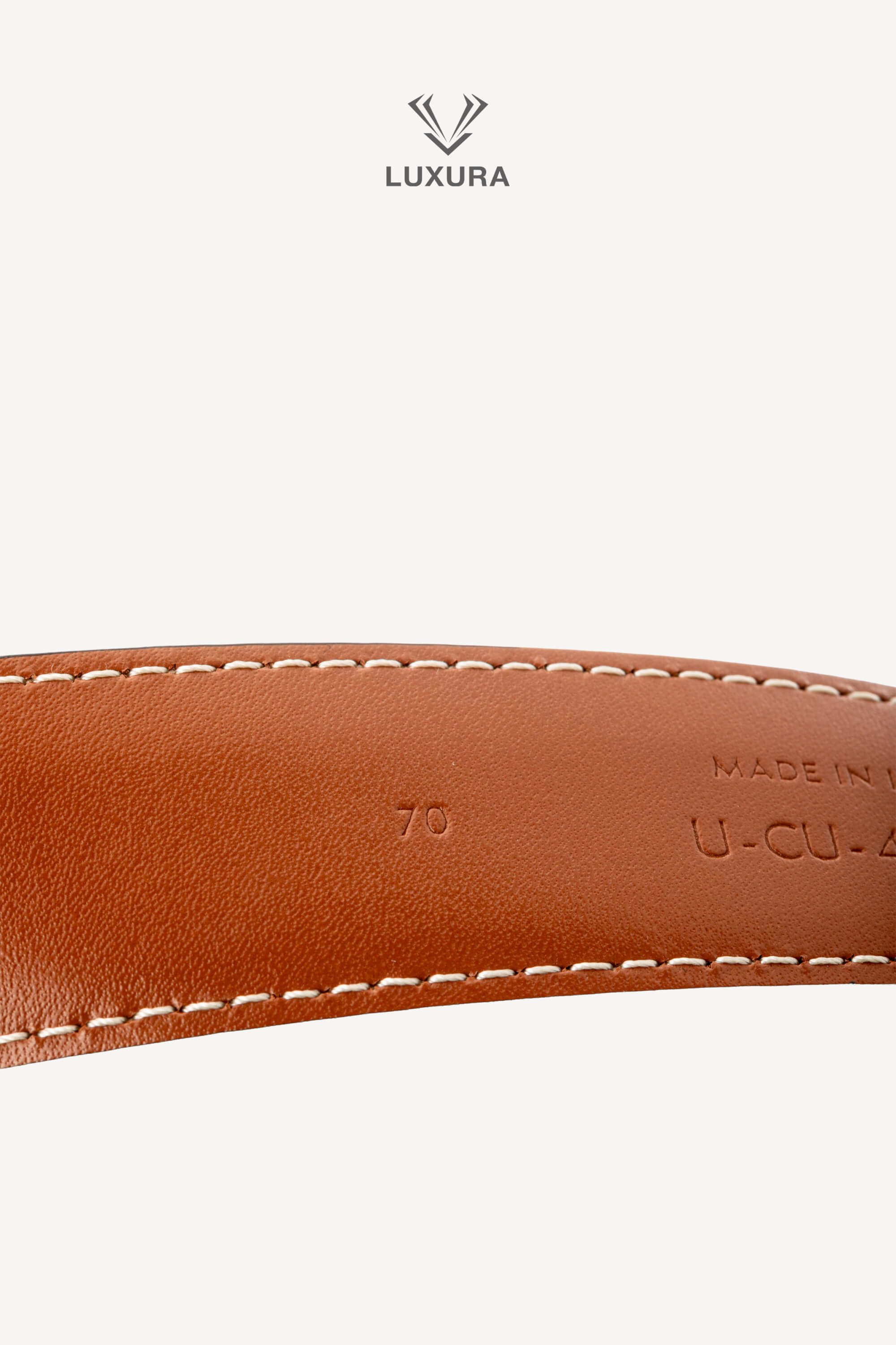 <span style="font-size: 10px;letter-spacing: .15em">BEST DEAL</span><br> <strong>CELINE</strong><br> <div style="margin-top:10px;font-size:16px">Triomphe Belt 25mm in Natural Calfskin 75</div><br> - Image 6