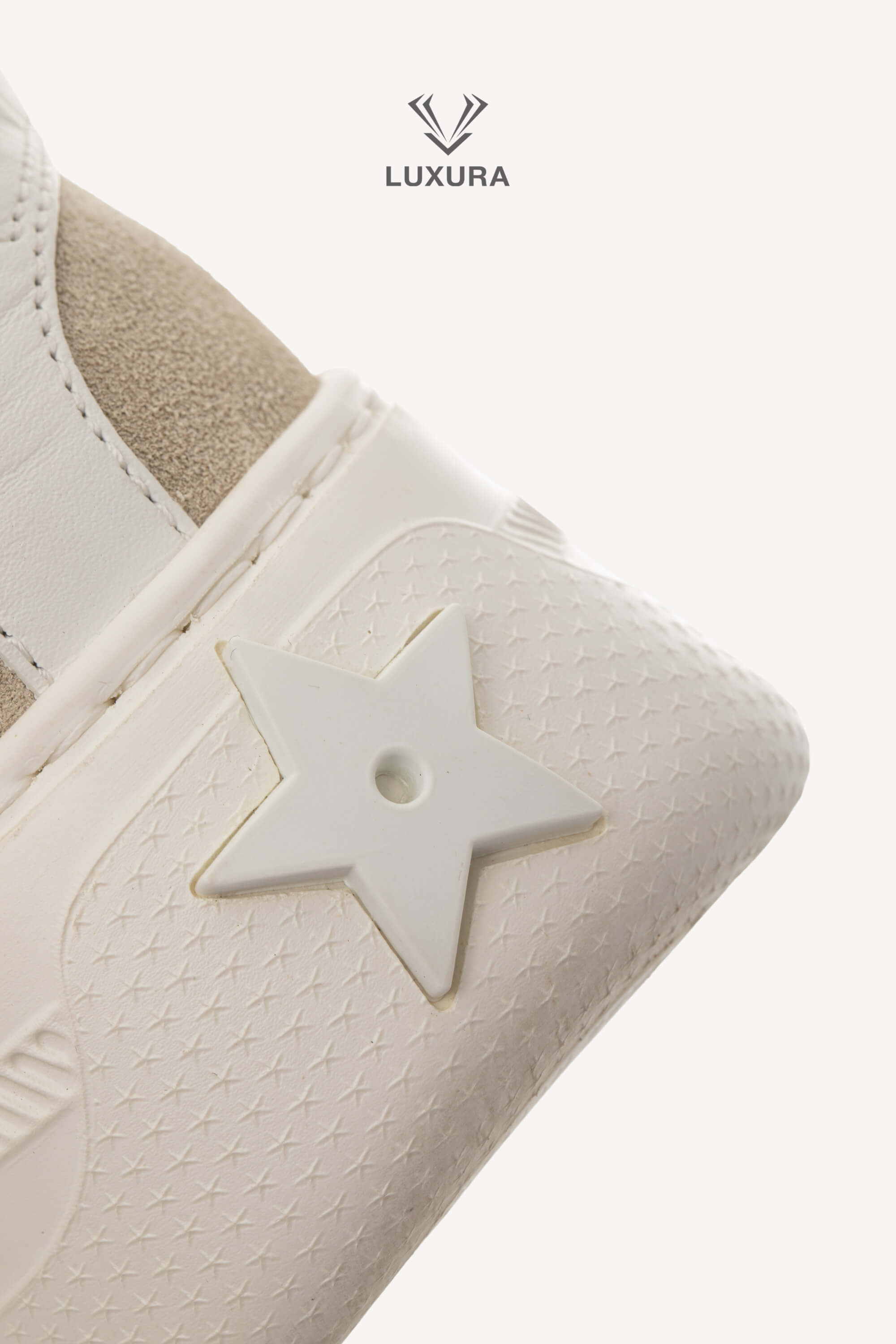 <span style="font-size: 10px;letter-spacing: .15em">HARD TO FIND</span><br> <strong>CHRISTIAN DIOR</strong><br> <div style="margin-top:10px;font-size:16px">Suede Calfskin Dior Star Platform Sneaker Light Beige 36.5</div><br> - Image 21