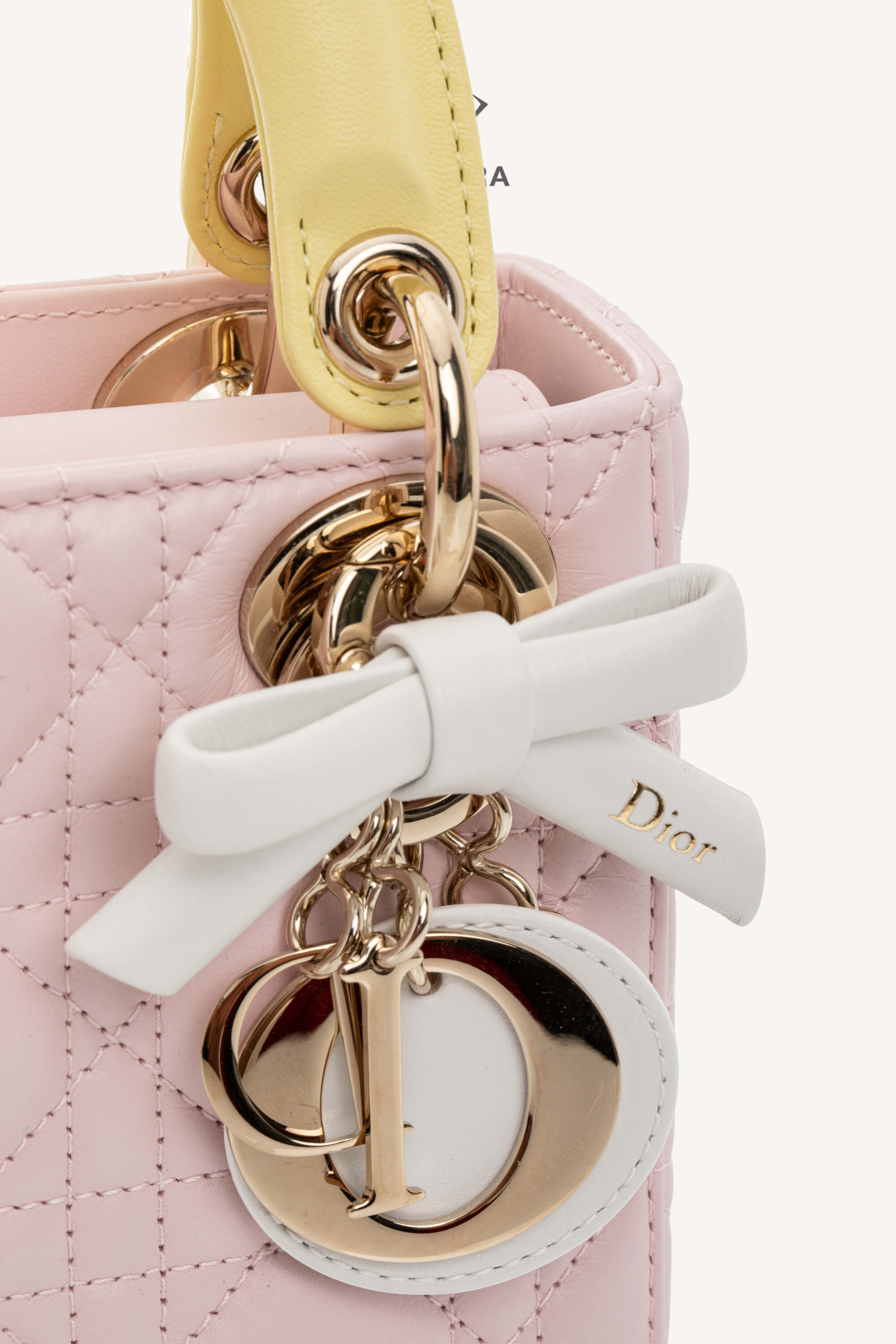 <span style="font-size: 10px;letter-spacing: .15em">NEW COLLECTION</span><br> <strong>DIOR</strong><br> <div style="margin-top:10px;font-size:16px">Lady Dior Mini Bag with Chain Lambskin Leather with Cannage Patern in Soft Pink Mimosa and White</div><br> - Image 14