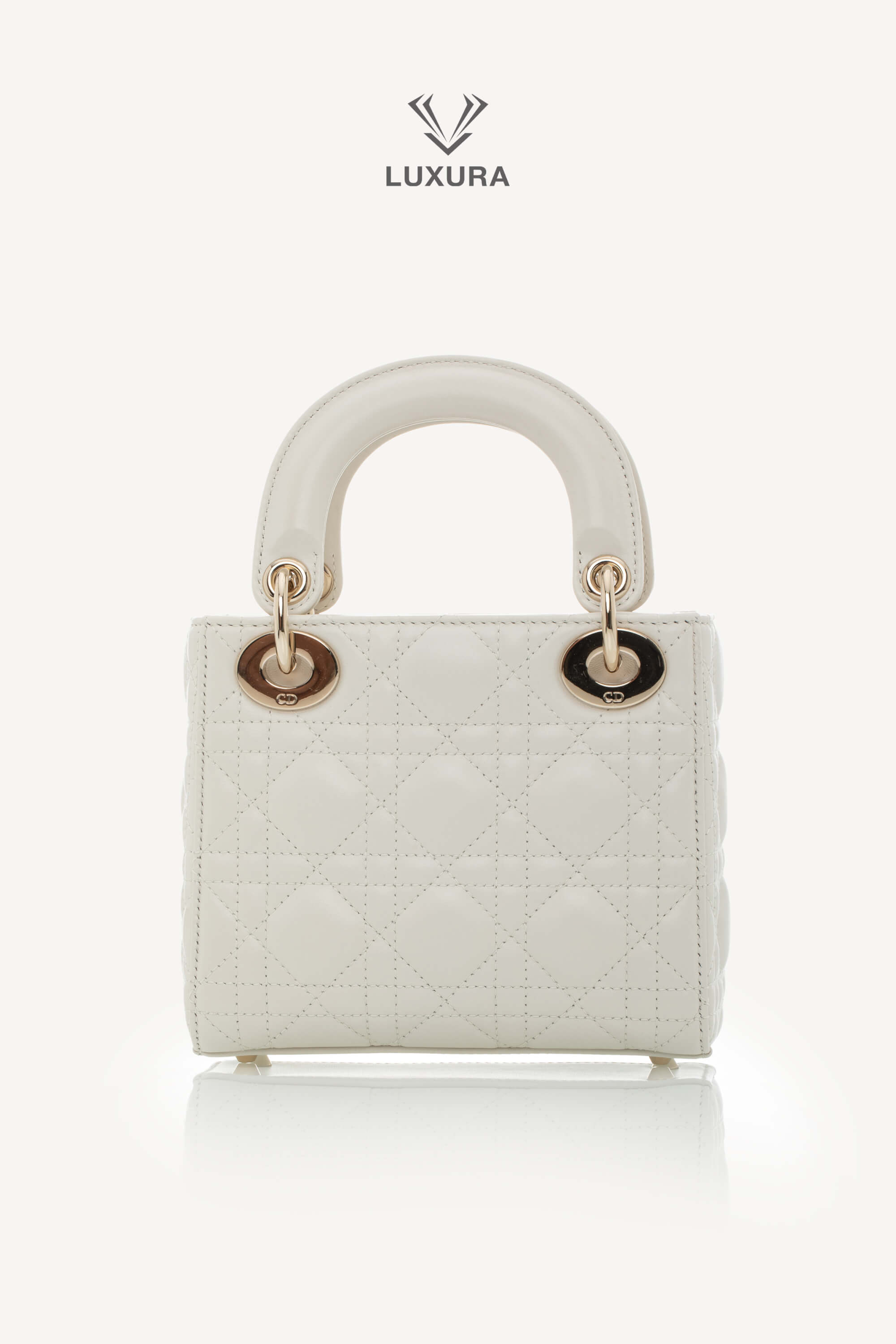 <span style="font-size: 10px;letter-spacing: .15em">NEW COLLECTION</span><br> <strong>DIOR</strong><br> <div style="margin-top:10px;font-size:16px">Mini Lady Dior Bag with Chain Latte Cannage Lambskin</div><br> - Image 8