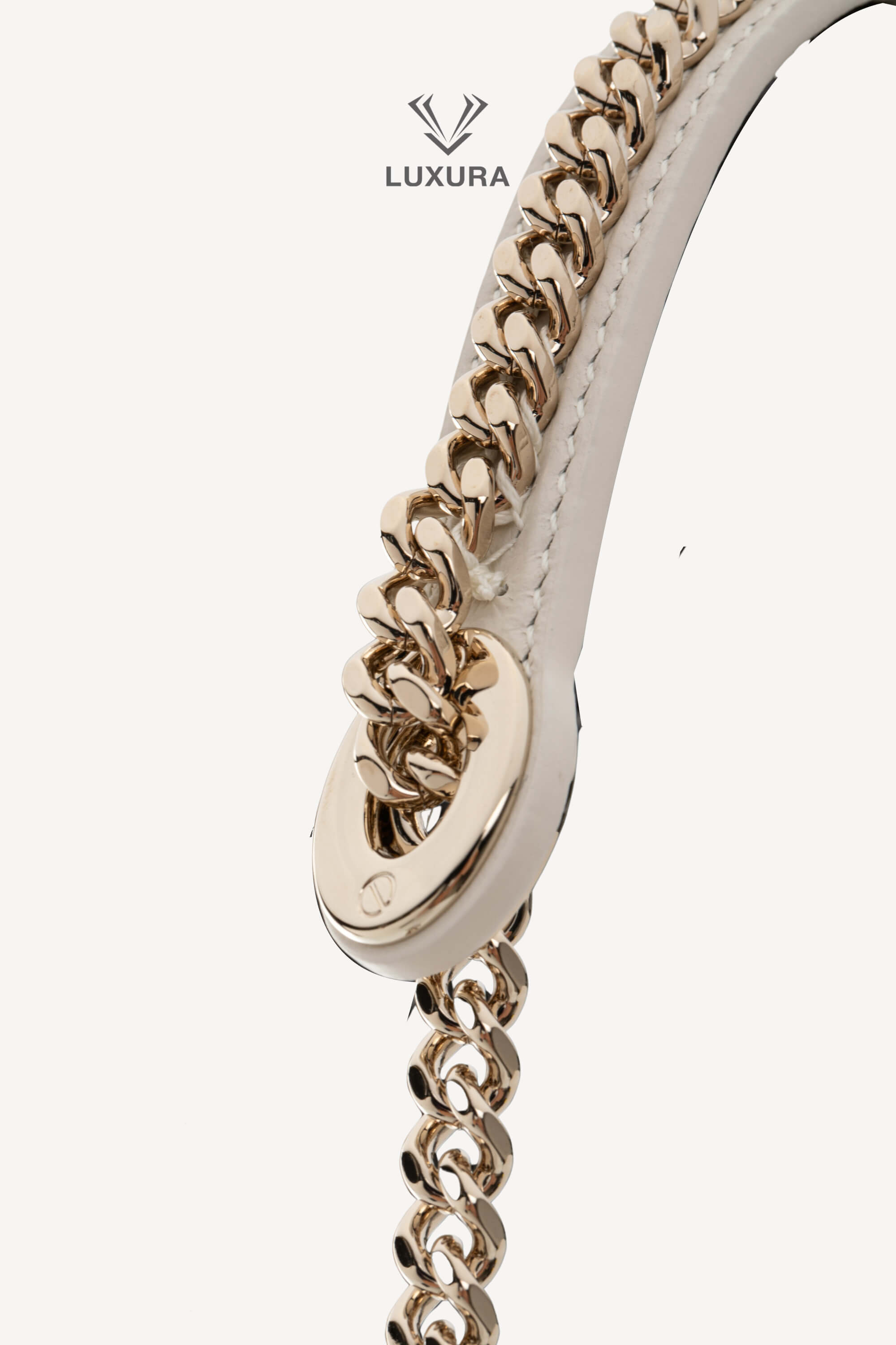 <span style="font-size: 10px;letter-spacing: .15em">NEW COLLECTION</span><br> <strong>DIOR</strong><br> <div style="margin-top:10px;font-size:16px">Mini Lady Dior Bag with Chain Latte Cannage Lambskin</div><br> - Image 23