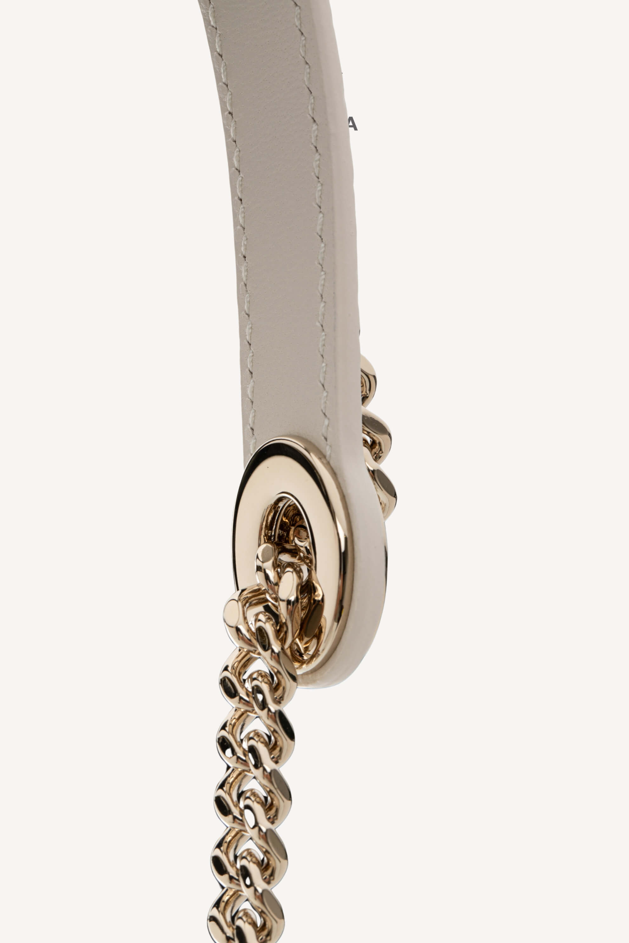 <span style="font-size: 10px;letter-spacing: .15em">NEW COLLECTION</span><br> <strong>DIOR</strong><br> <div style="margin-top:10px;font-size:16px">Mini Lady Dior Bag with Chain Latte Cannage Lambskin</div><br> - Image 22