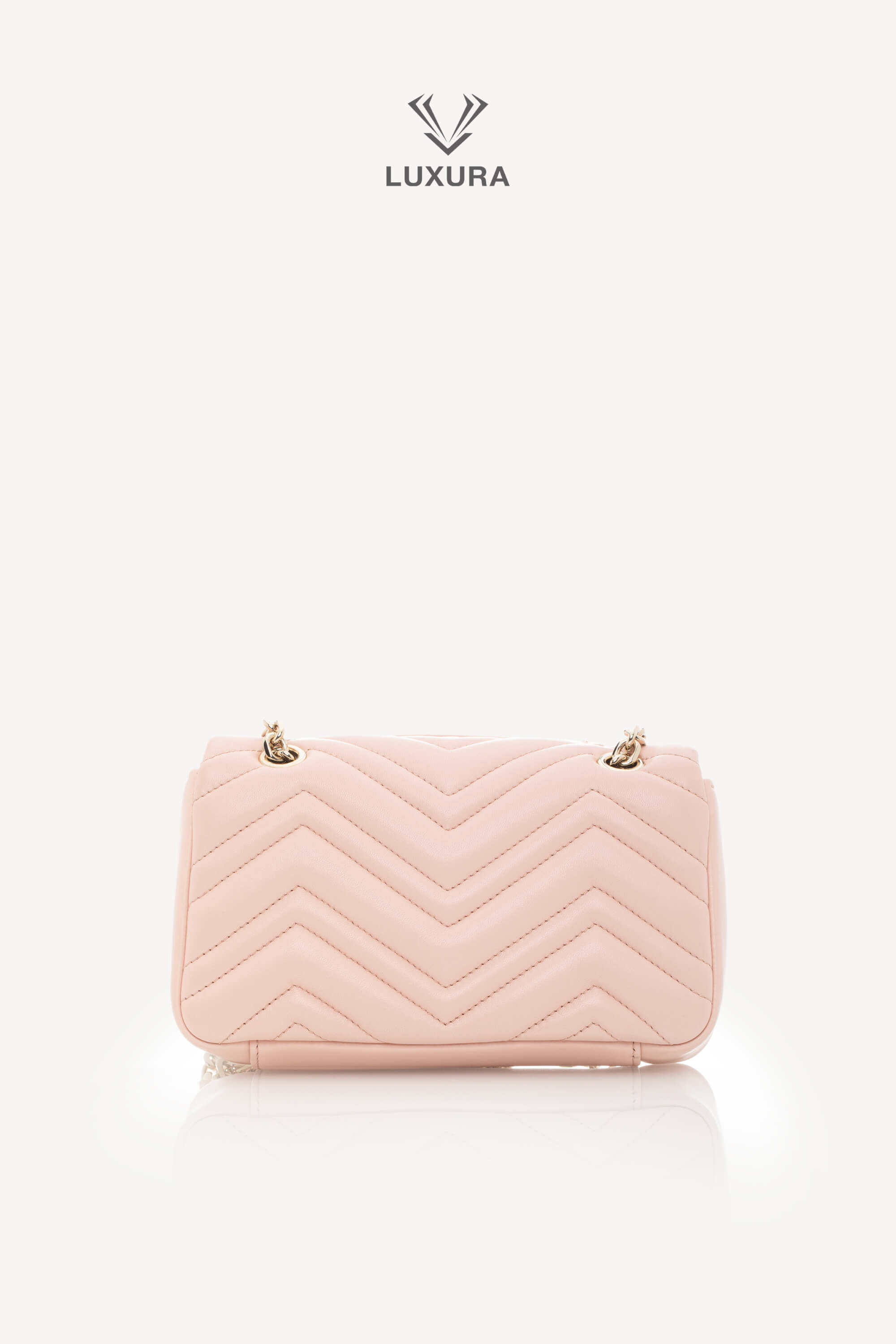 <span style="font-size: 10px;letter-spacing: .15em">NEW COLLECTION</span><br> <strong>GUCCI</strong><br> <div style="margin-top:10px;font-size:16px">Marmont Small Shoulder Bag Light Pink Skin</div><br> - Image 7
