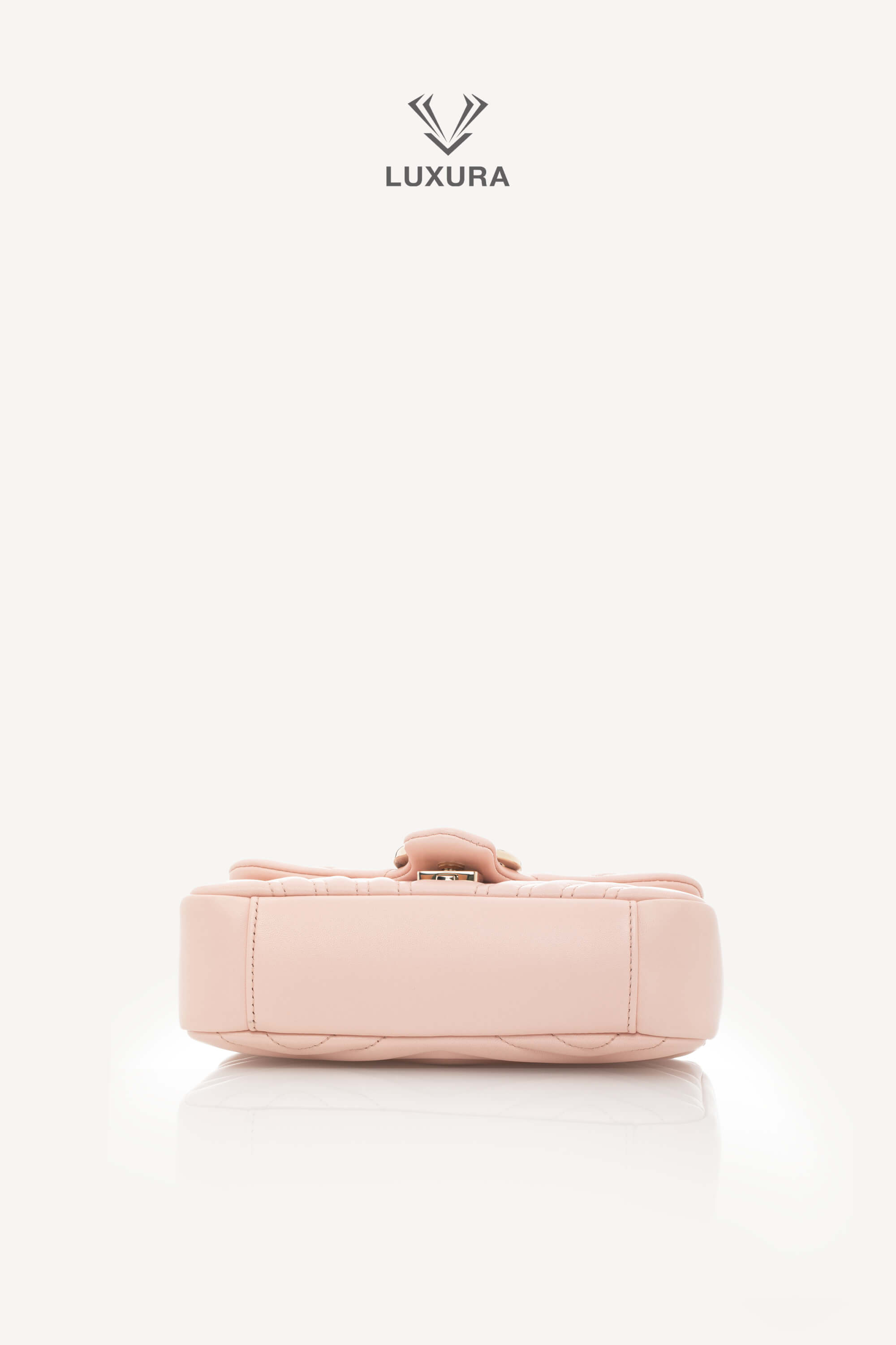 <span style="font-size: 10px;letter-spacing: .15em">NEW COLLECTION</span><br> <strong>GUCCI</strong><br> <div style="margin-top:10px;font-size:16px">Marmont Small Shoulder Bag Light Pink Skin</div><br> - Image 27