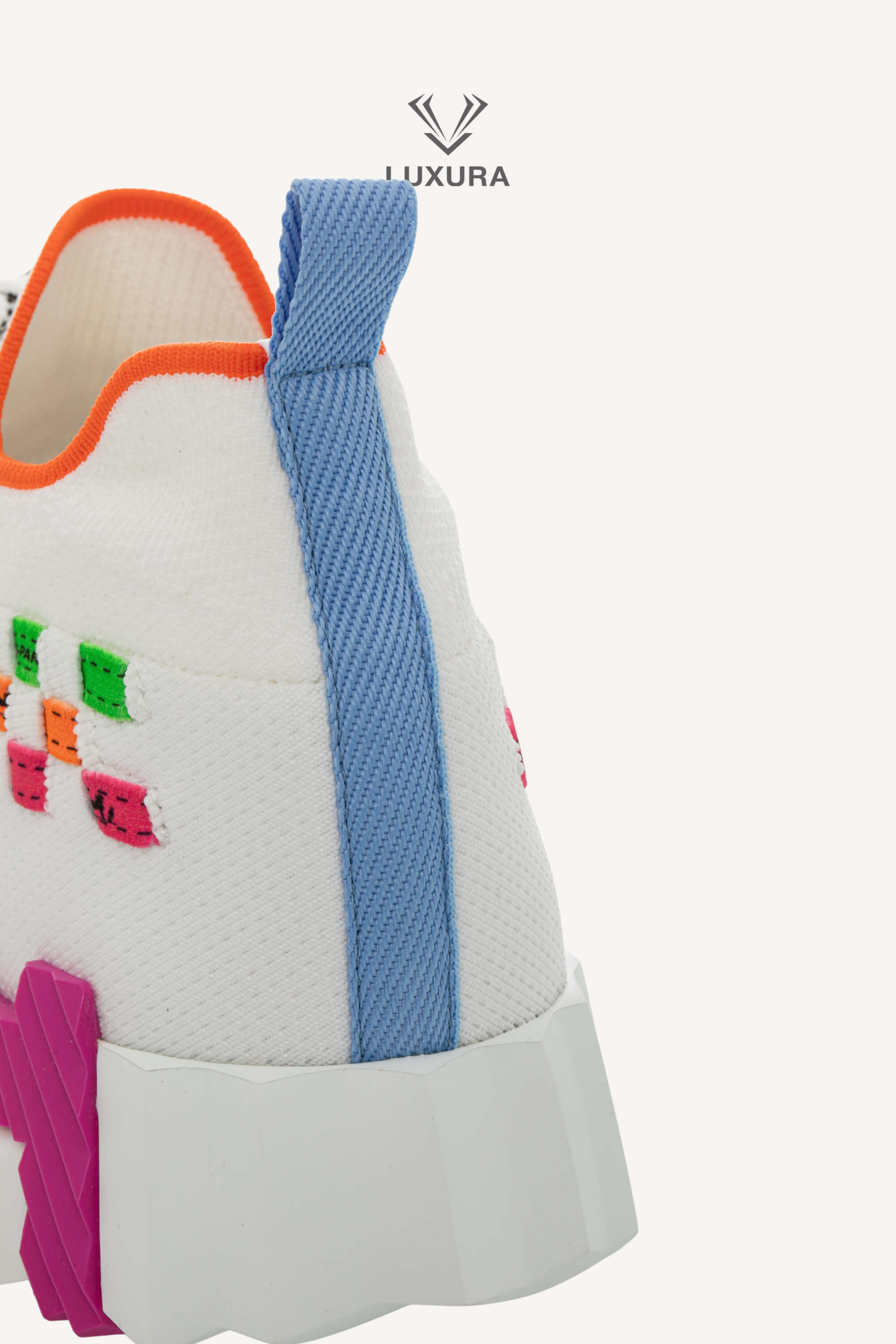 <span style="font-size: 10px;letter-spacing: .15em">HARD TO FIND</span><br>            <strong>HERMES</strong><br>            <div style="margin-top:10px;font-size:16px">Knit Flex Boldus Sneakers Multicolor White 37</div><br> - Image 13