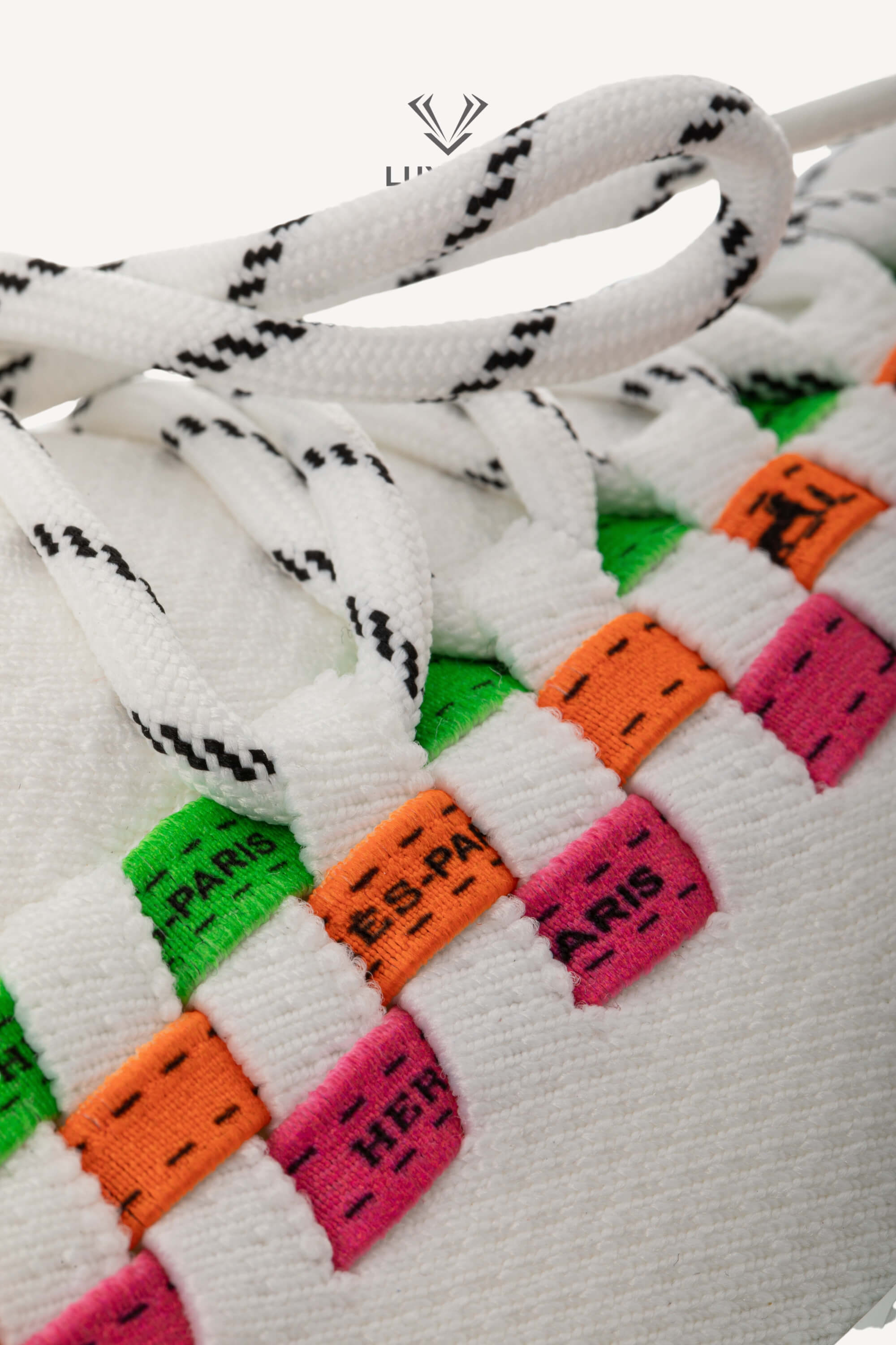 <span style="font-size: 10px;letter-spacing: .15em">HARD TO FIND</span><br>            <strong>HERMES</strong><br>            <div style="margin-top:10px;font-size:16px">Knit Flex Boldus Sneakers Multicolor White 37</div><br> - Image 15