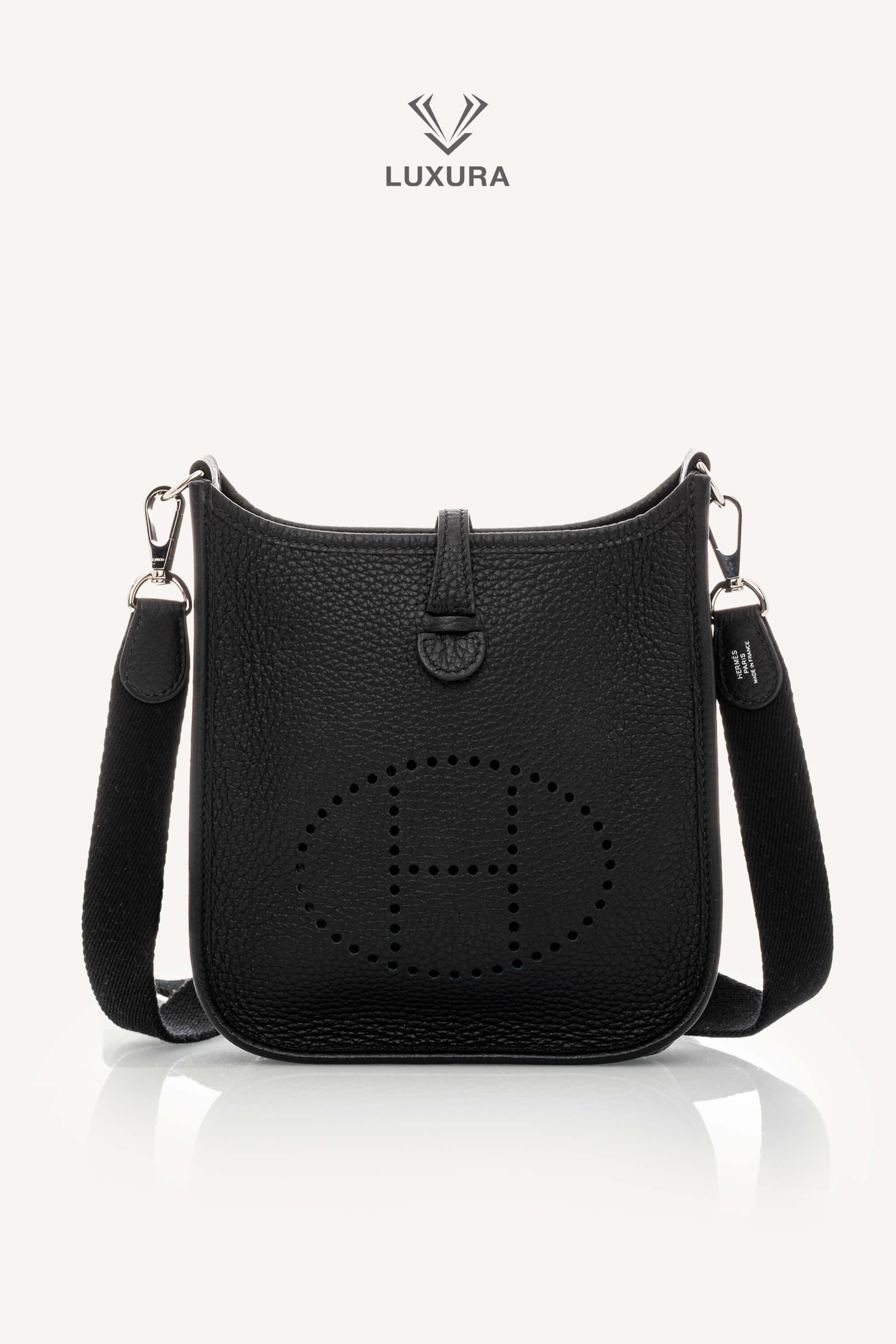 <span style="font-size: 10px;letter-spacing: .15em">BEST DEAL</span><br> <strong>HERMES</strong><br> <div style="margin-top:10px;font-size:16px">Sac Evelyne 16 Amazone Black Taurillon Clemence</div><br> - Image 4