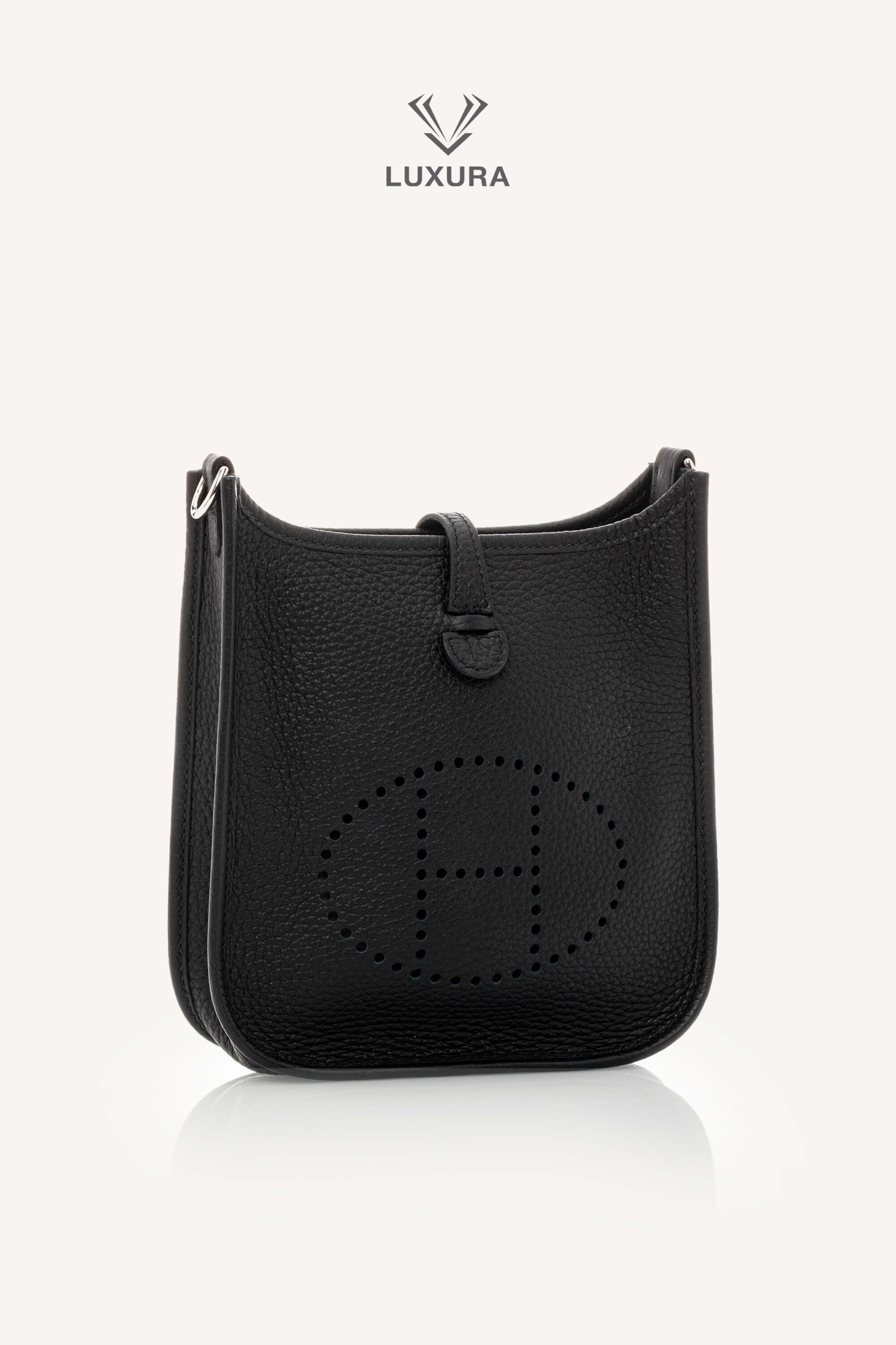 <span style="font-size: 10px;letter-spacing: .15em">BEST DEAL</span><br> <strong>HERMES</strong><br> <div style="margin-top:10px;font-size:16px">Sac Evelyne 16 Amazone Black Taurillon Clemence</div><br> - Image 3