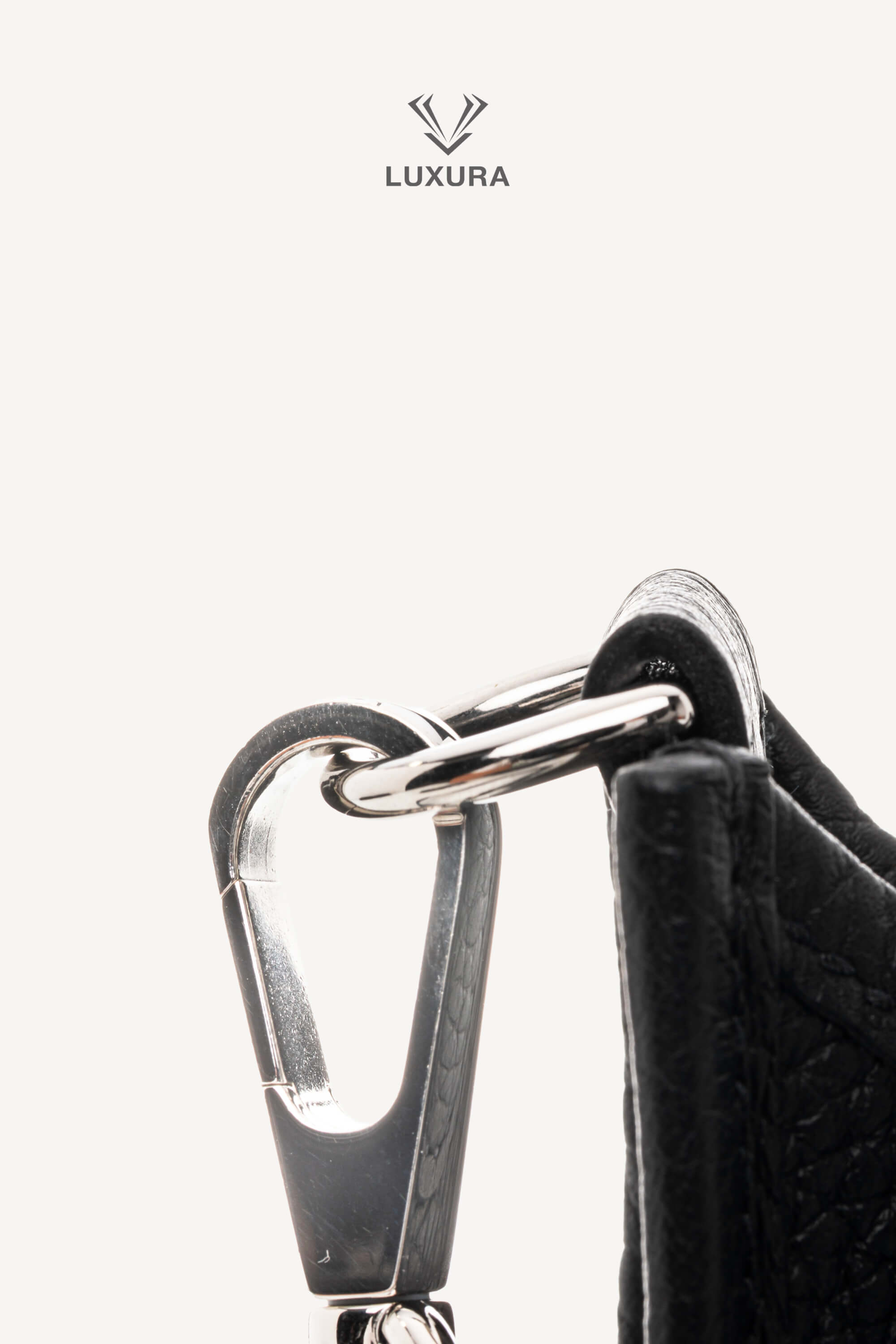 <span style="font-size: 10px;letter-spacing: .15em">BEST DEAL</span><br> <strong>HERMES</strong><br> <div style="margin-top:10px;font-size:16px">Sac Evelyne 16 Amazone Black Taurillon Clemence</div><br> - Image 15