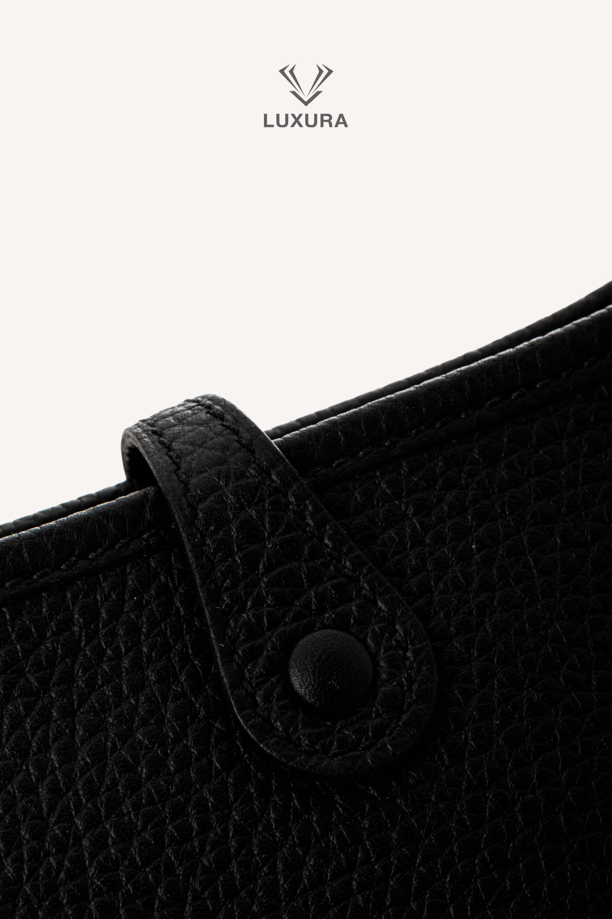 <span style="font-size: 10px;letter-spacing: .15em">BEST DEAL</span><br> <strong>HERMES</strong><br> <div style="margin-top:10px;font-size:16px">Sac Evelyne 16 Amazone Black Taurillon Clemence</div><br> - Image 11