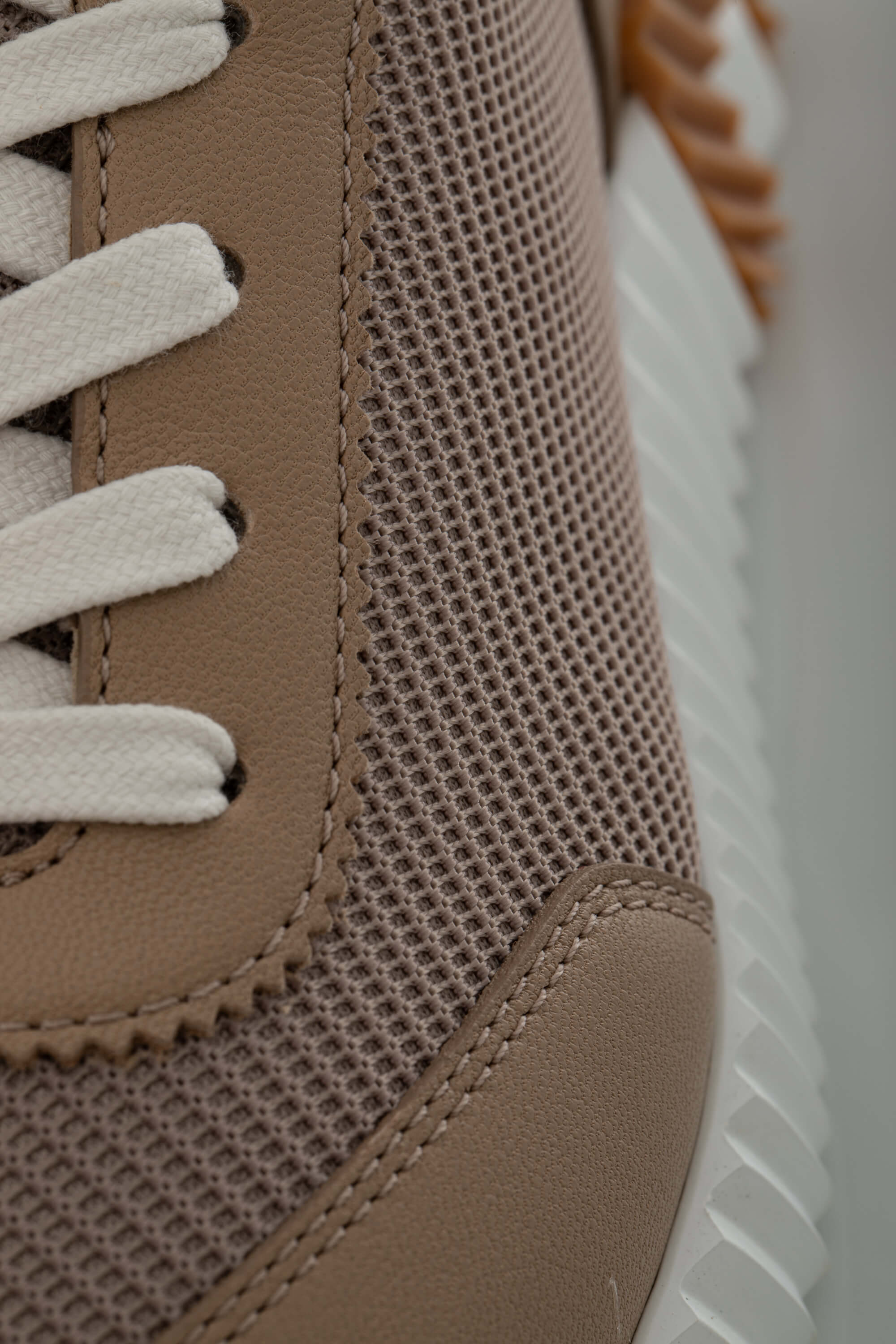 Luxura Boutique | Hermes Bouncing Sneaker Beige Lin 39 | SSLEB00227320 | imagine 18
