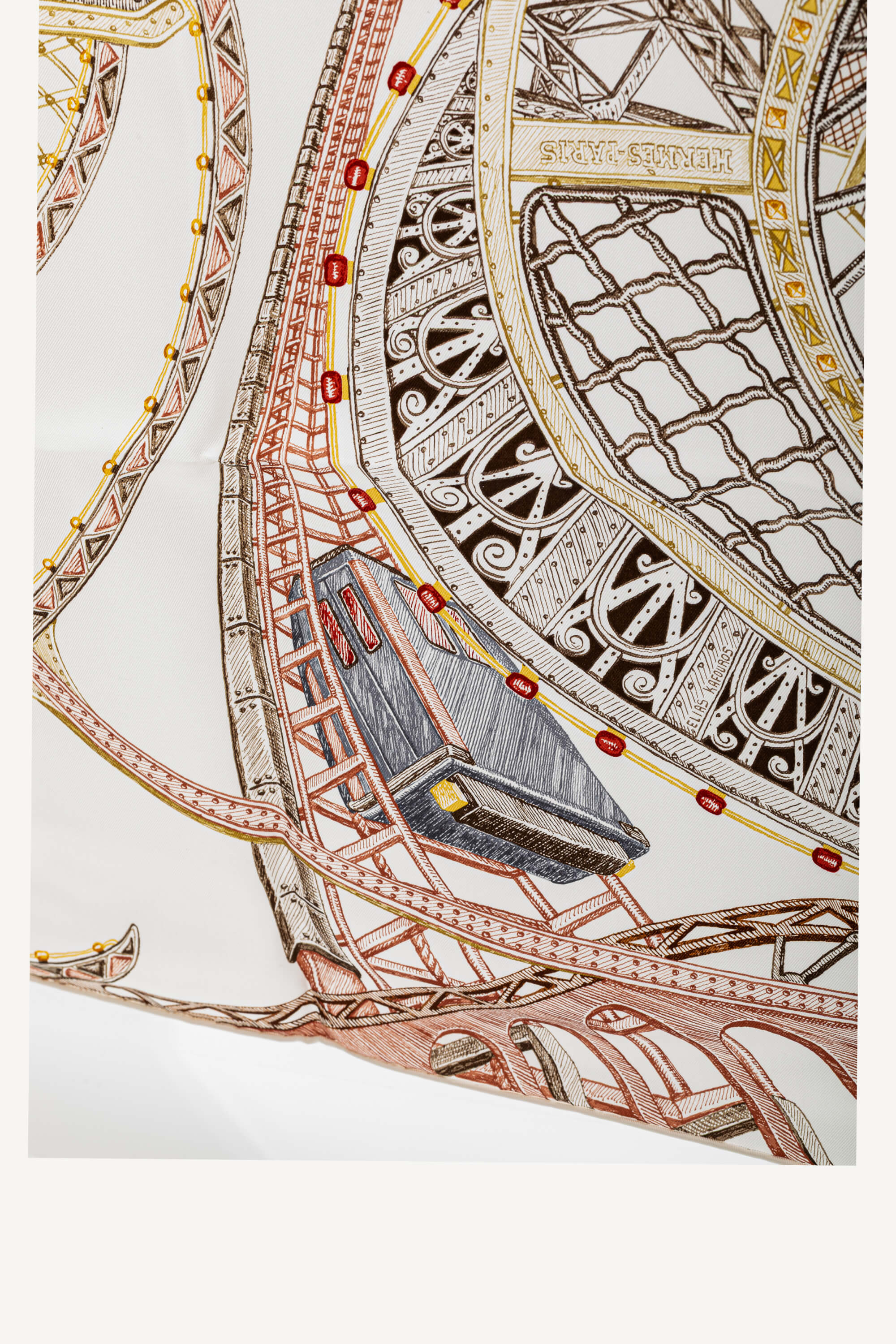 <span style="font-size: 10px;letter-spacing: .15em">HARD TO FIND</span><br> <strong>HERMES</strong><br> <div style="margin-top:10px;font-size:16px">Chevaux d'Hephaistos scarf 90 Blanc Bronze Bois De Rose</div><br> - Image 7