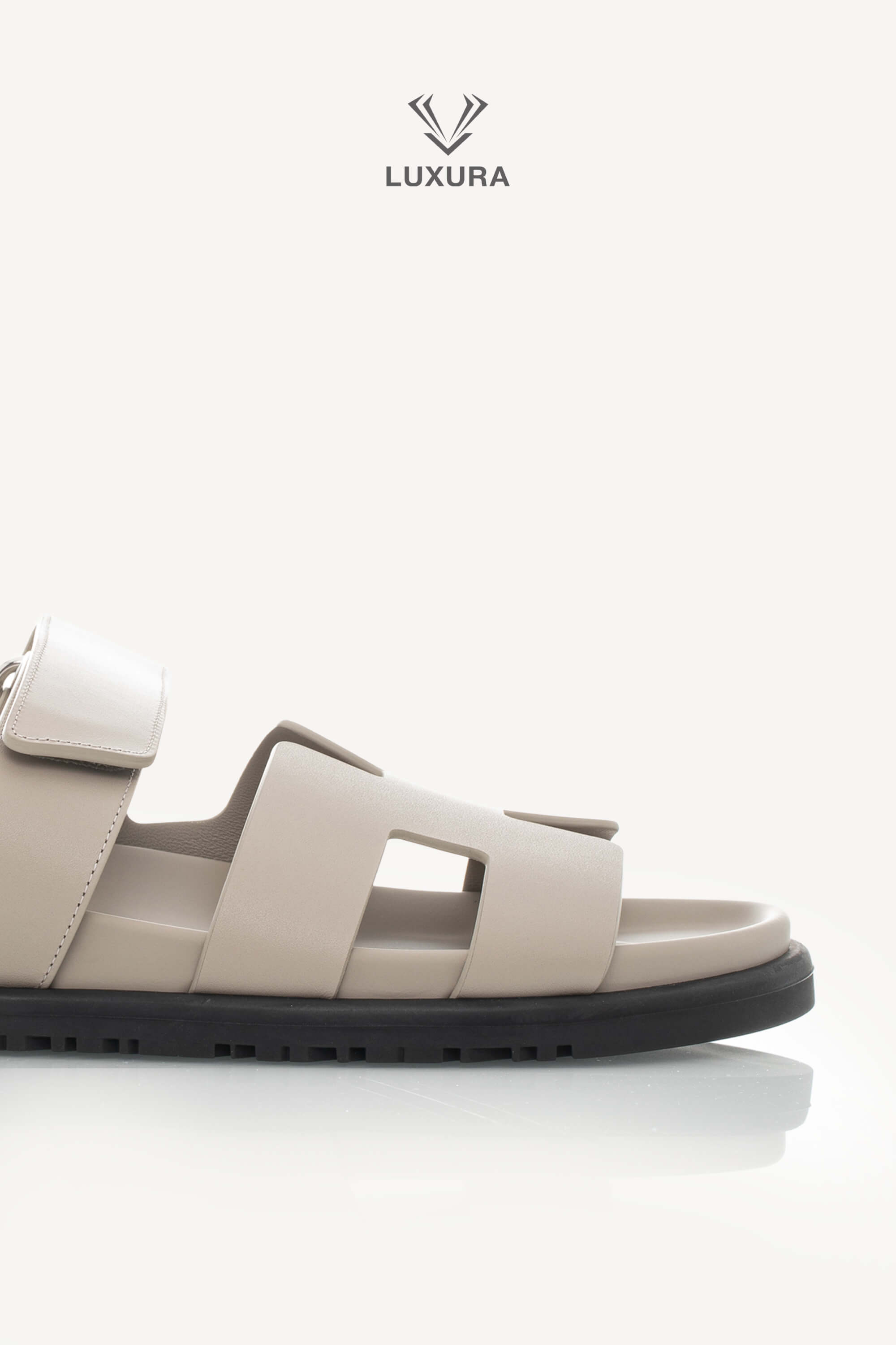 <span style="font-size: 10px;letter-spacing: .15em">HARD TO FIND</span><br> <strong>HERMES</strong><br> <div style="margin-top:10px;font-size:16px">Chypre Sandal Beige Galet 37</div><br> - Image 13