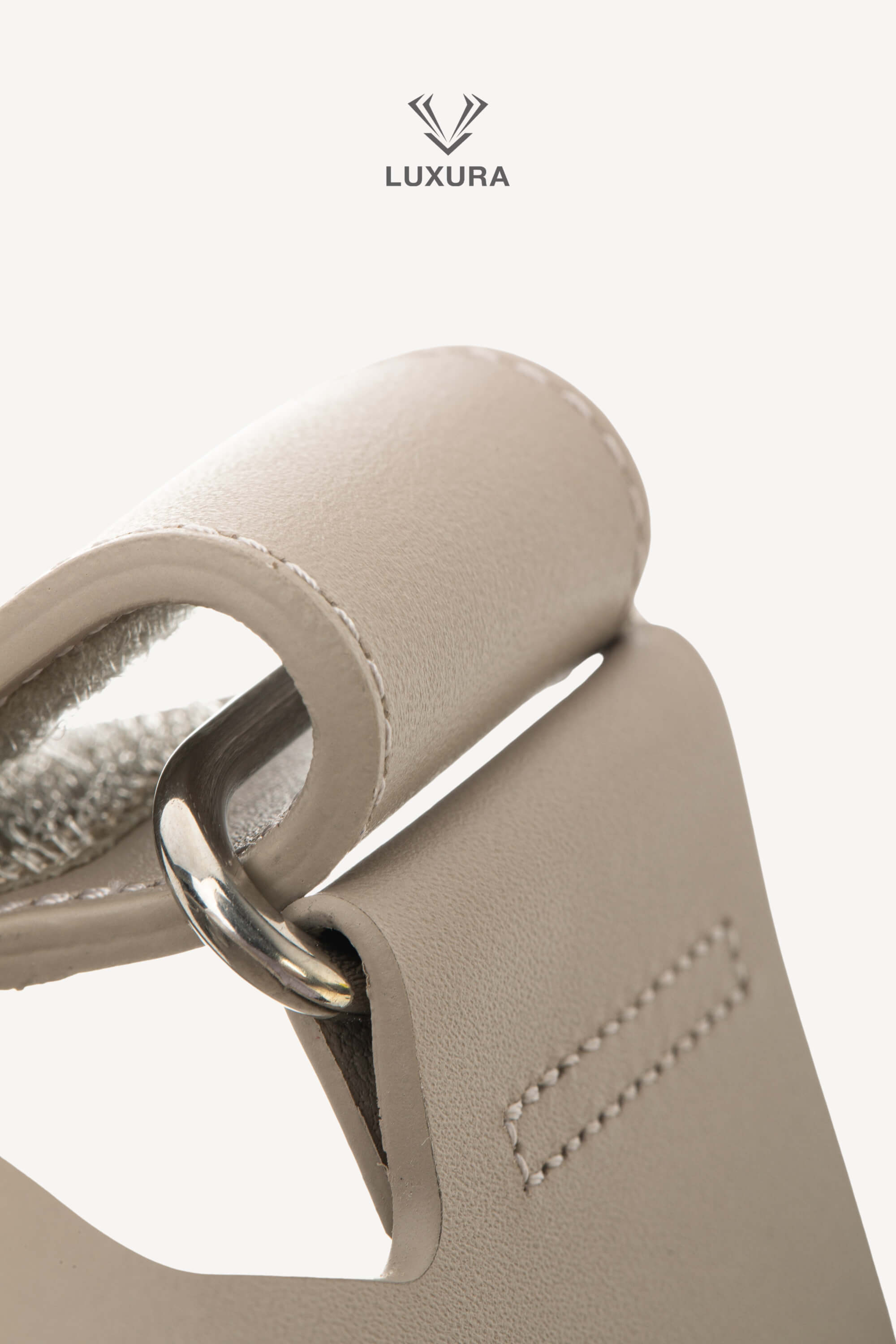 <span style="font-size: 10px;letter-spacing: .15em">HARD TO FIND</span><br> <strong>HERMES</strong><br> <div style="margin-top:10px;font-size:16px">Chypre Sandal Beige Galet 37</div><br> - Image 17