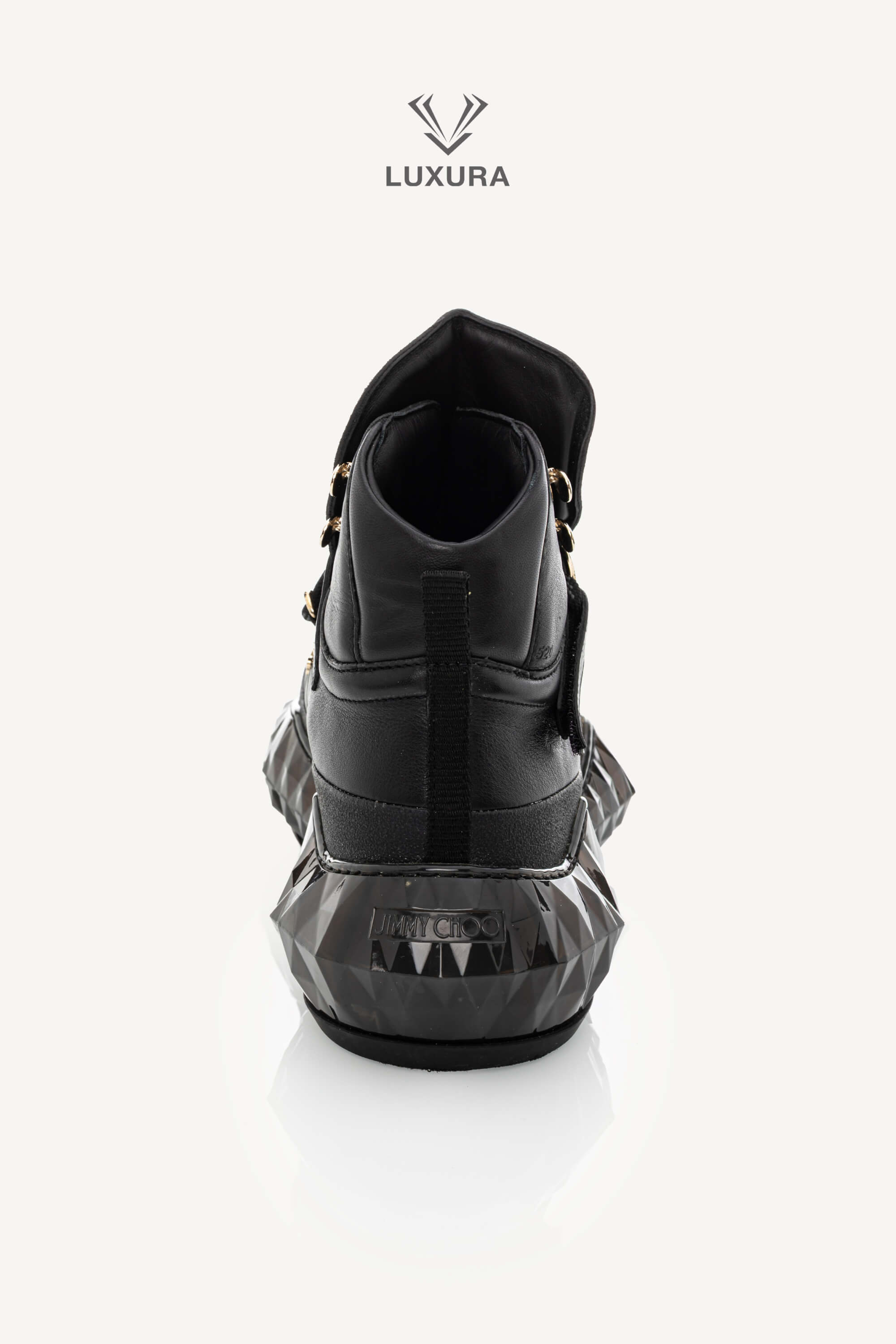 <span style="font-size: 10px;letter-spacing: .15em">IN TRENDING</span><br> <strong>JIMMY CHOO</strong><br> <div style="margin-top:10px;font-size:16px">Lace-up Hiking Boots Black 36</div><br> - Image 10