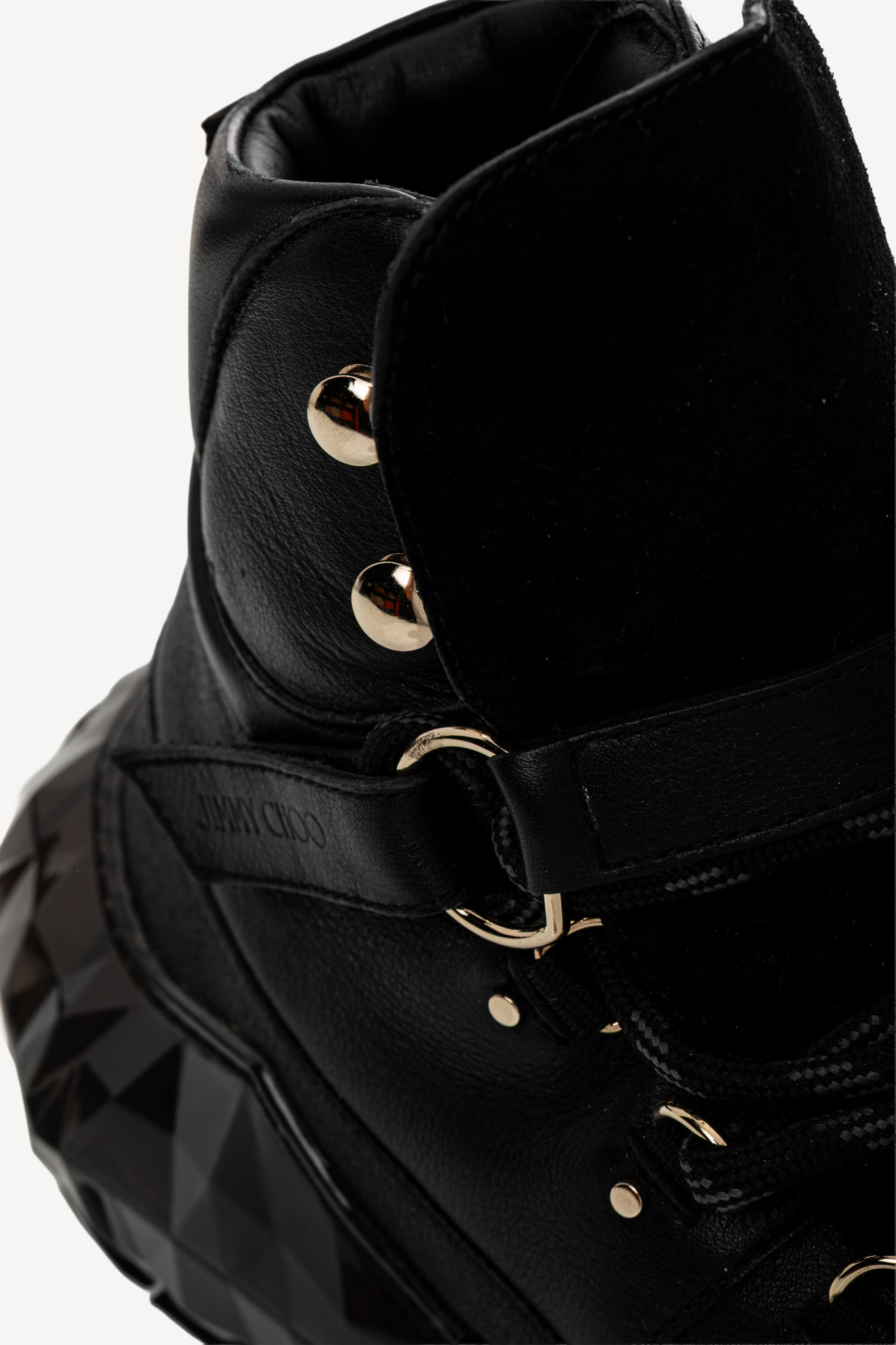 <span style="font-size: 10px;letter-spacing: .15em">IN TRENDING</span><br> <strong>JIMMY CHOO</strong><br> <div style="margin-top:10px;font-size:16px">Lace-up Hiking Boots Black 36</div><br> - Image 15