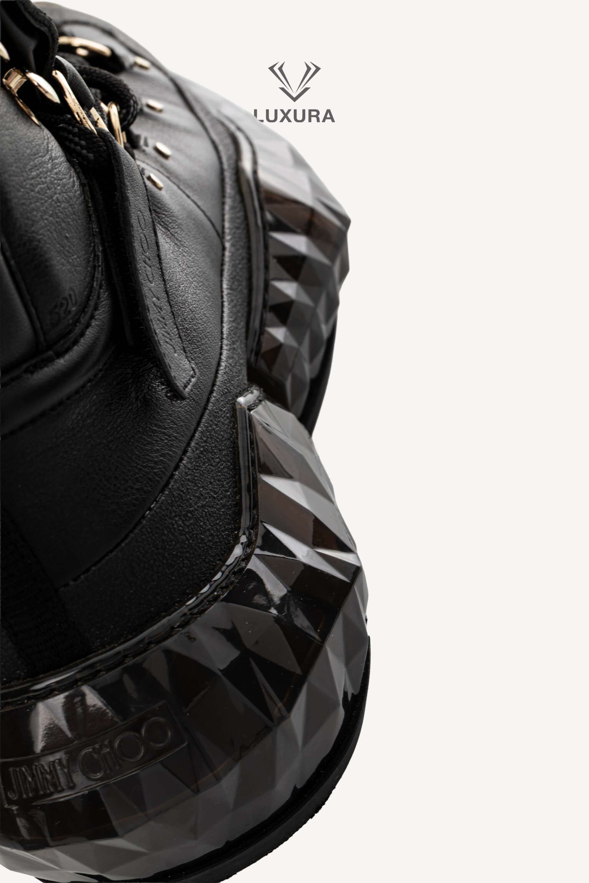 <span style="font-size: 10px;letter-spacing: .15em">IN TRENDING</span><br> <strong>JIMMY CHOO</strong><br> <div style="margin-top:10px;font-size:16px">Lace-up Hiking Boots Black 36</div><br> - Image 17
