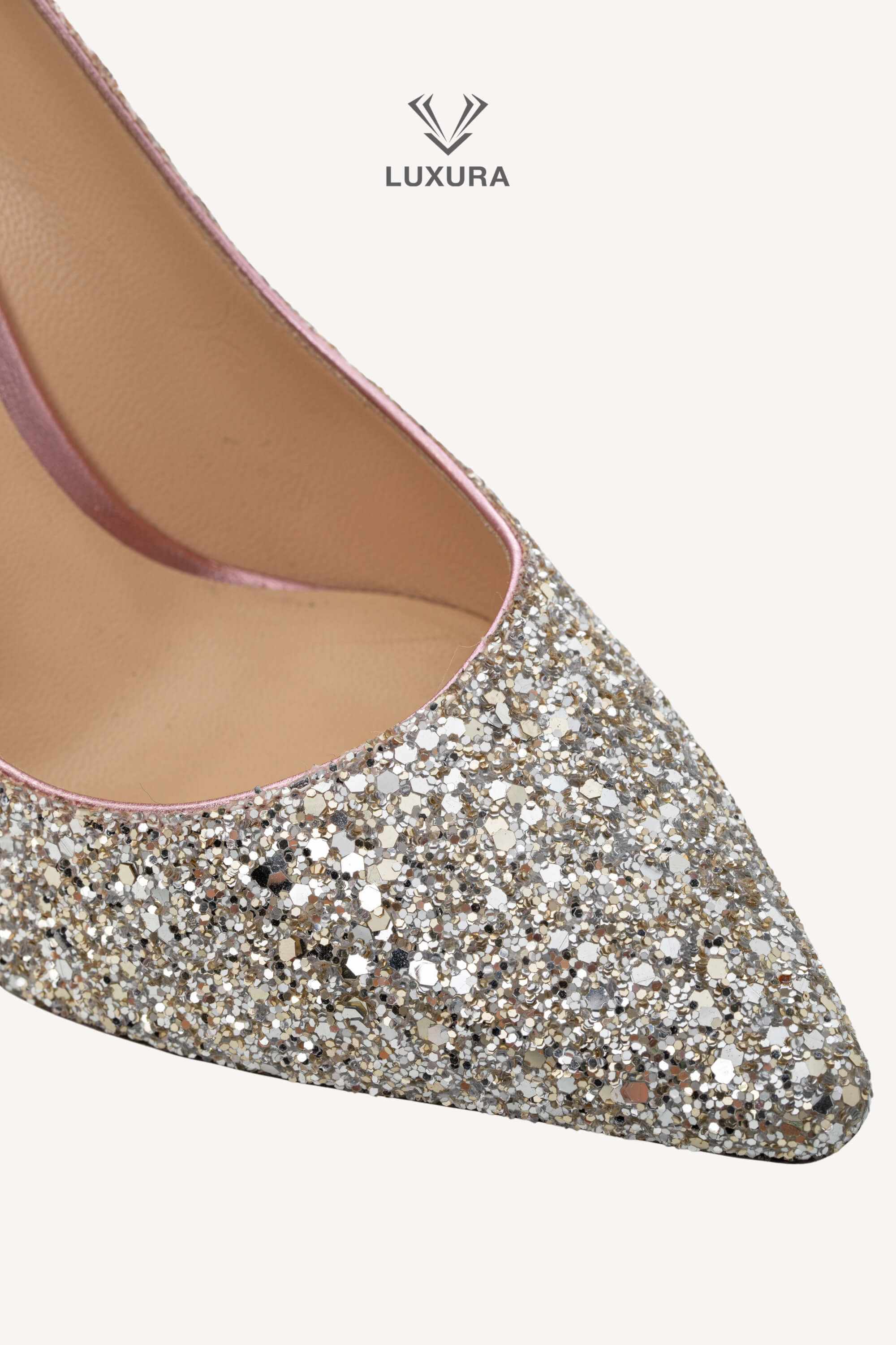 <span style="font-size: 10px;letter-spacing: .15em">HARD TO FIND</span><br> <strong>JIMMY CHOO</strong><br> <div style="margin-top:10px;font-size:16px">Romy 100 Glitter Embellished Pumps Platinum-Flamingo 36.5</div><br> - Image 10