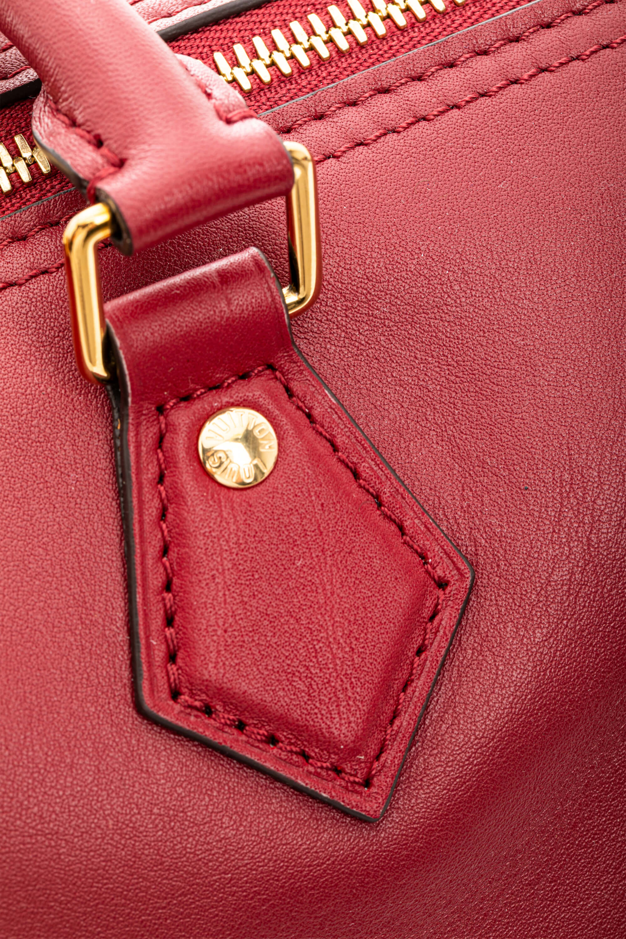 <span style="font-size: 10px;letter-spacing: .15em"></span><br> <strong>LOUIS VUITTON</strong><br> <div style="margin-top:10px;font-size:16px">Travels With Grace Coddington Speedy Soft 30</div><br> - Image 17