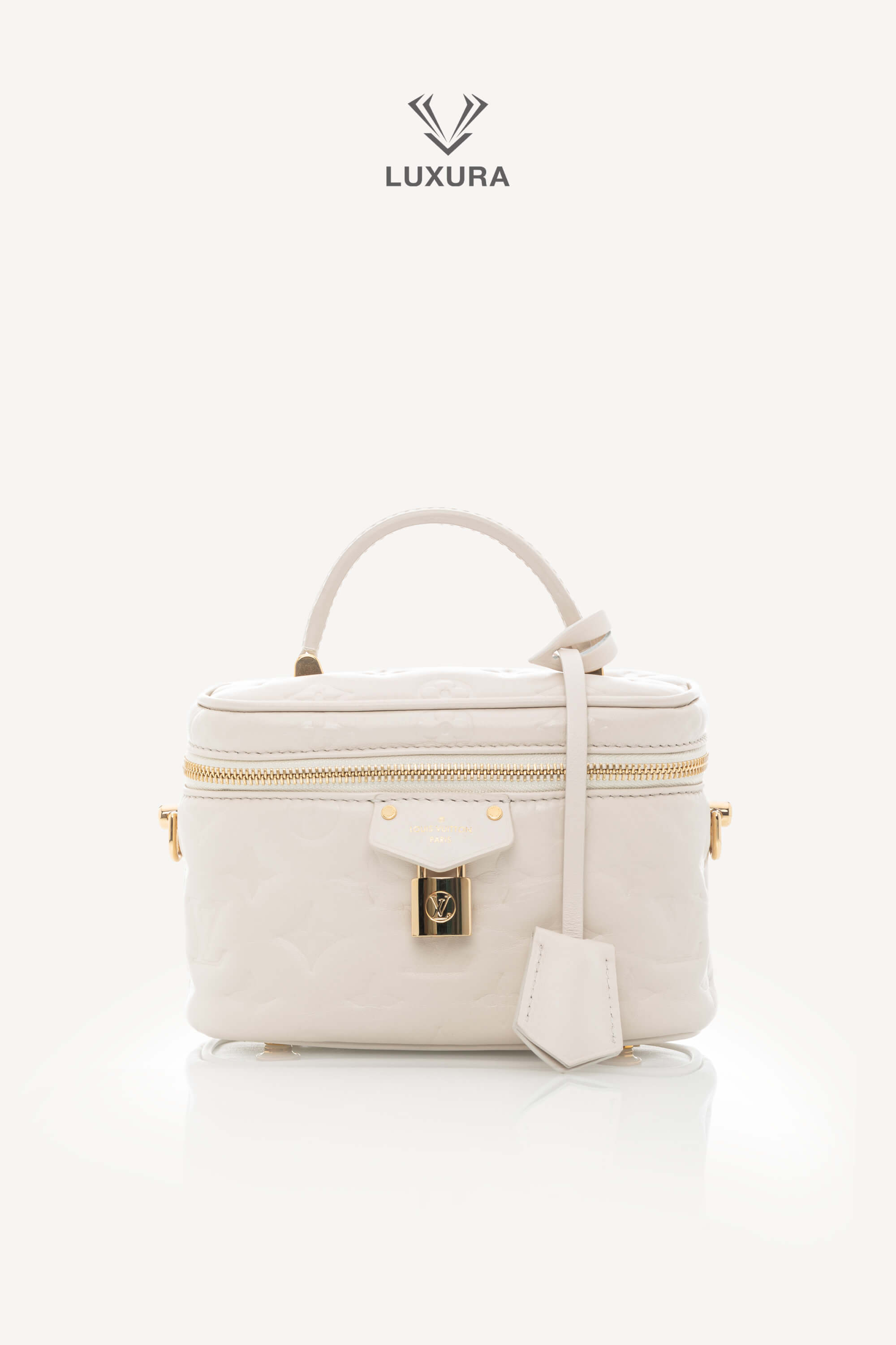 <span style="font-size: 10px;letter-spacing: .15em">HARD TO FIND</span><br> <strong>LOUIS VUITTON</strong><br> <div style="margin-top:10px;font-size:16px">Vanity PM Beige M25219</div><br> - Image 7