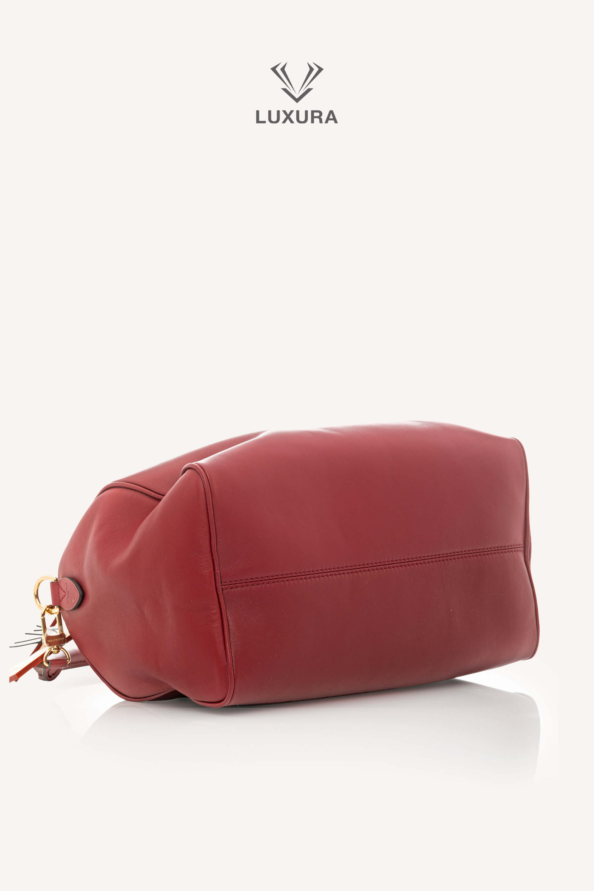 <span style="font-size: 10px;letter-spacing: .15em"></span><br> <strong>LOUIS VUITTON</strong><br> <div style="margin-top:10px;font-size:16px">Travels With Grace Coddington Speedy Soft 30</div><br> - Image 28