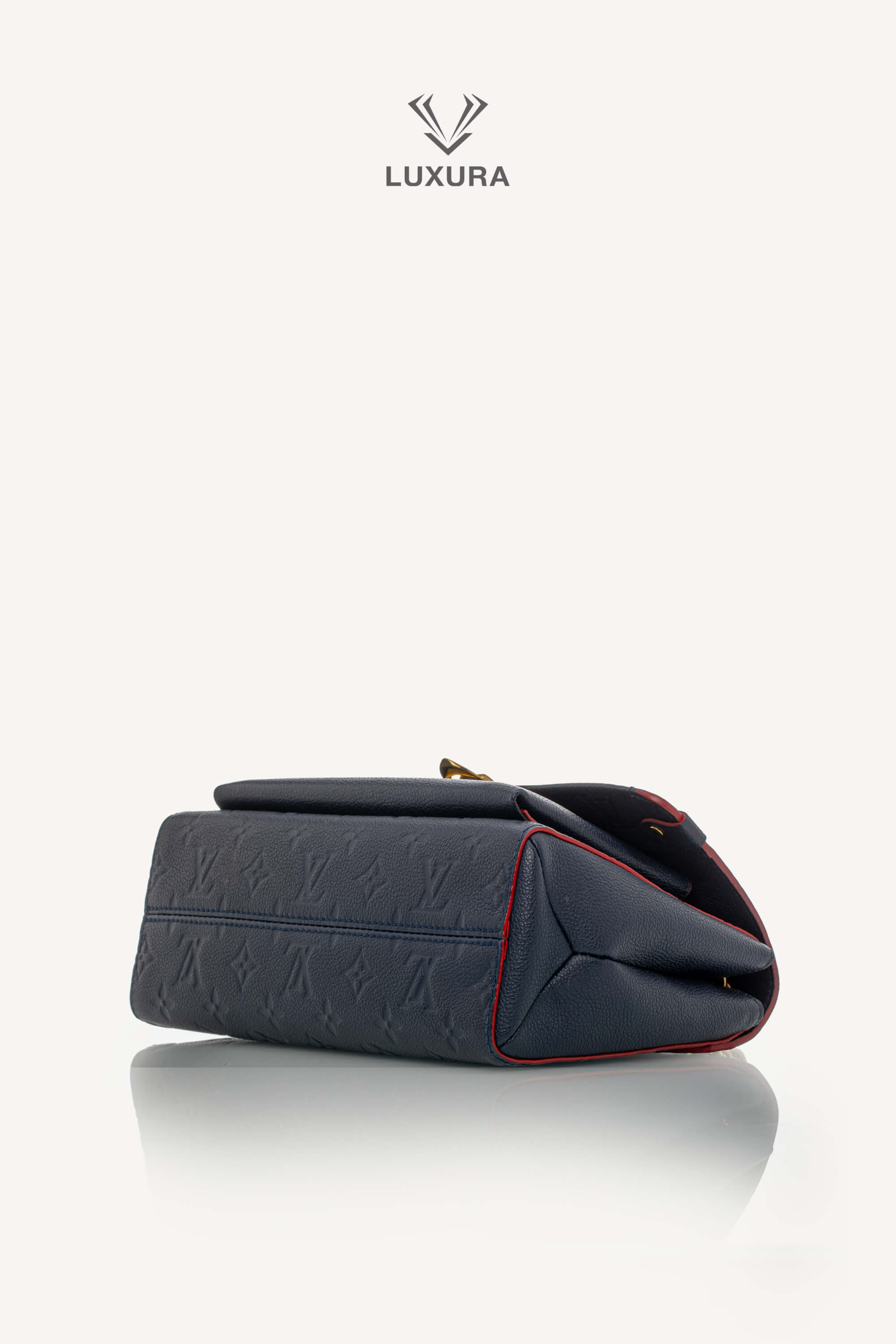 <span style="font-size: 10px;letter-spacing: .15em">HARD TO FIND</span><br> <strong>LOUIS VUITTON</strong><br> <div style="margin-top:10px;font-size:16px">Empreinte Vavin PM Marine Rouge M52271</div><br> - Image 31