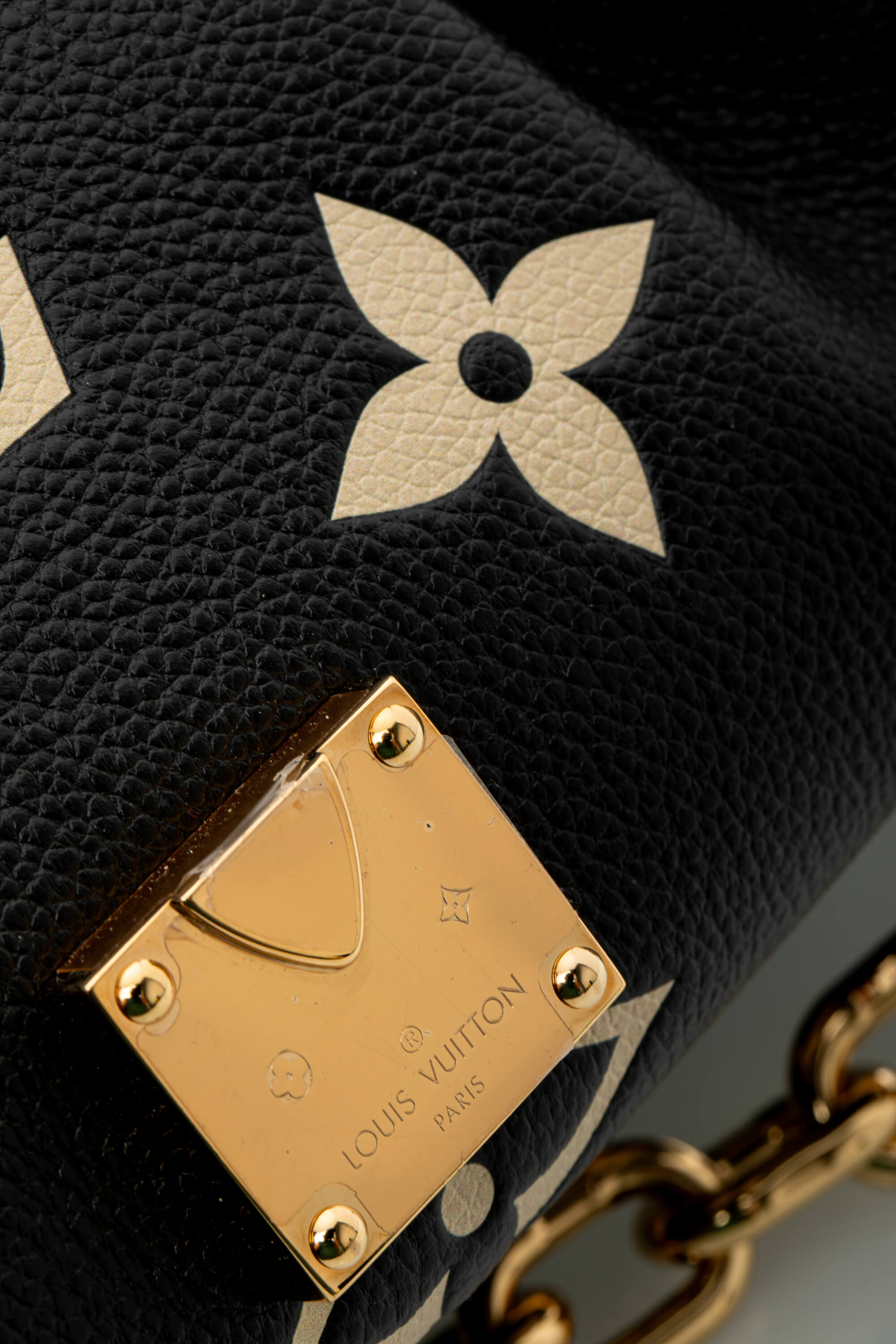 WeLove | Louis Vuitton Favorite Bag Bicolor Monogram Empreinte Leather Black Beige | HBLEB00227406 | imagine 13