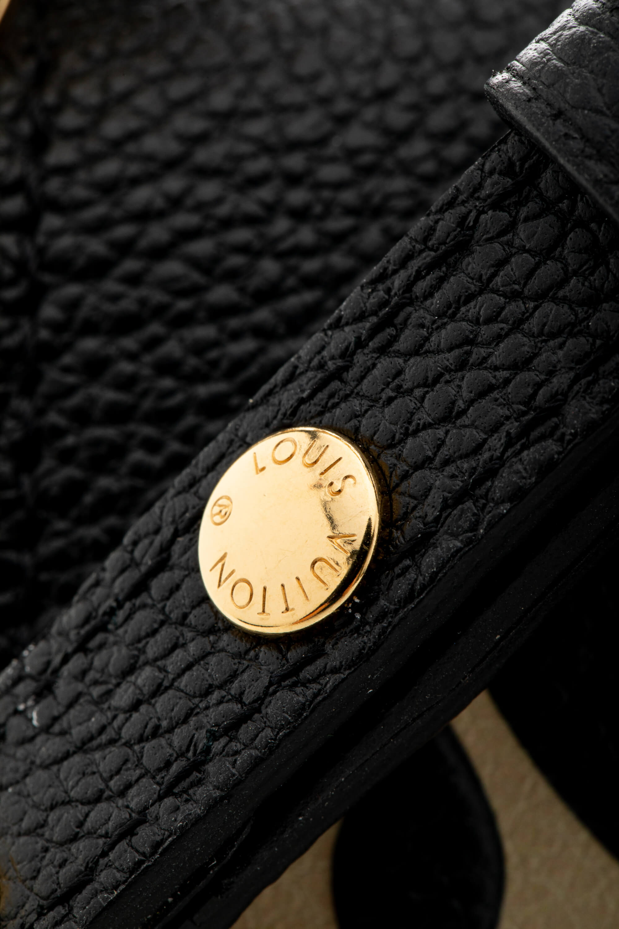 WeLove | Louis Vuitton Favorite Bag Bicolor Monogram Empreinte Leather Black Beige | HBLEB00227406 | imagine 18