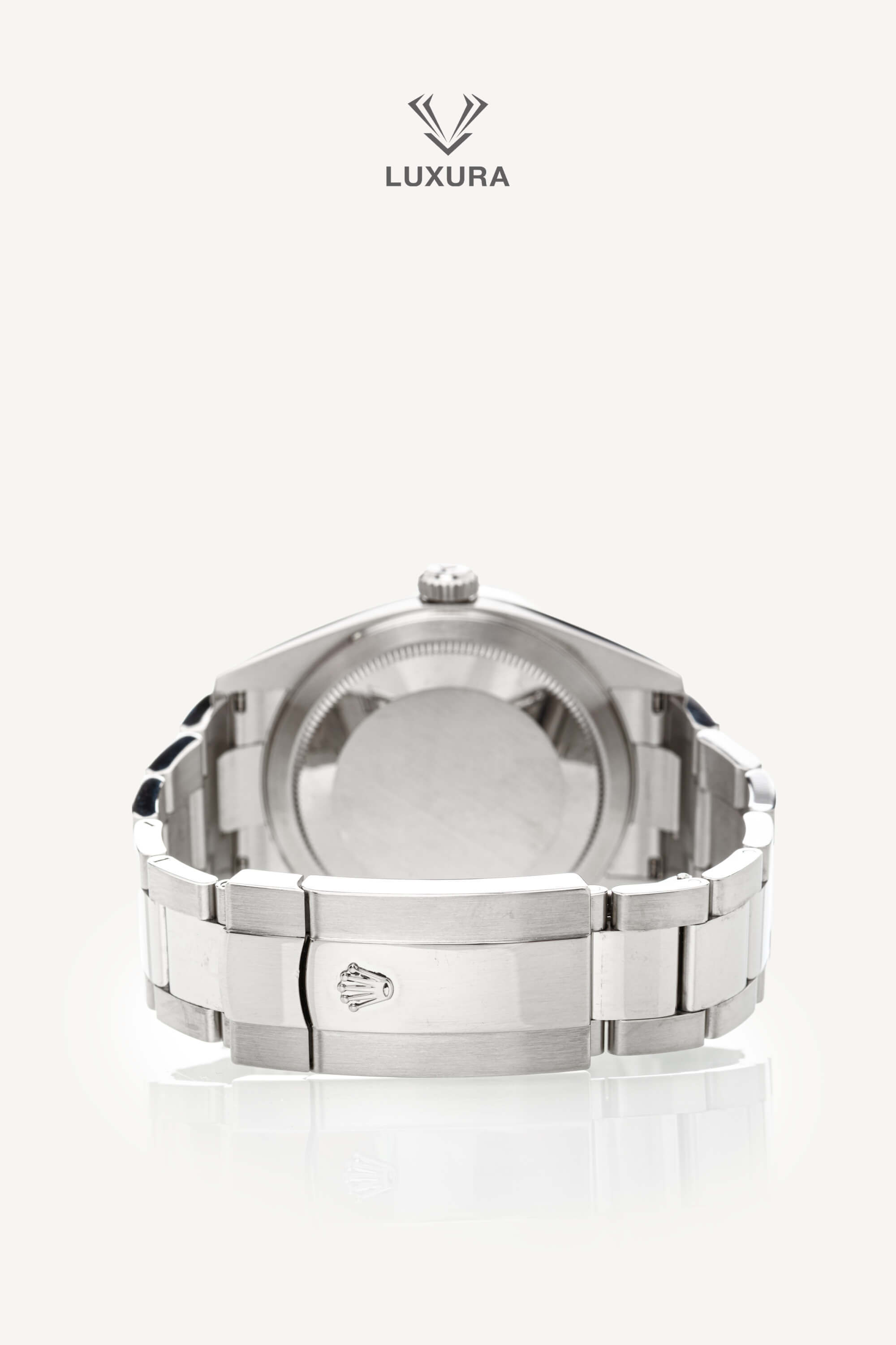 <span style="font-size: 10px;letter-spacing: .15em">HARD TO FIND</span><br> <strong>ROLEX</strong><br> <div style="margin-top:10px;font-size:16px">Sky-Dweller Oyster Perpetual 42mm White Dial Oystersteel and White Gold</div><br> - Image 12